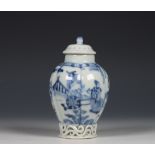 China, blue and white porcelain tea-caddy and cover, Kangxi period (1662-1722),