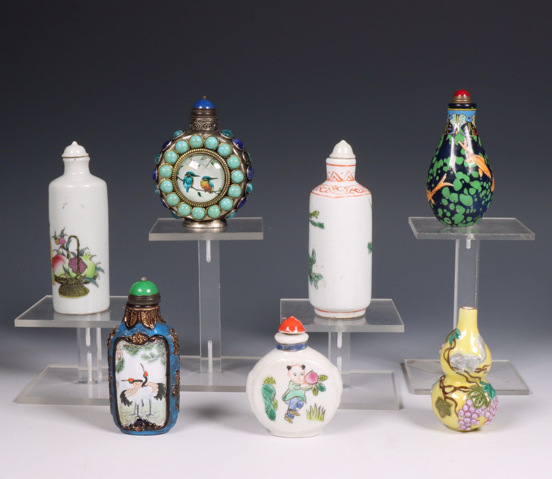 China, collection of porcelain and enamel snuff bottles, - Image 4 of 4