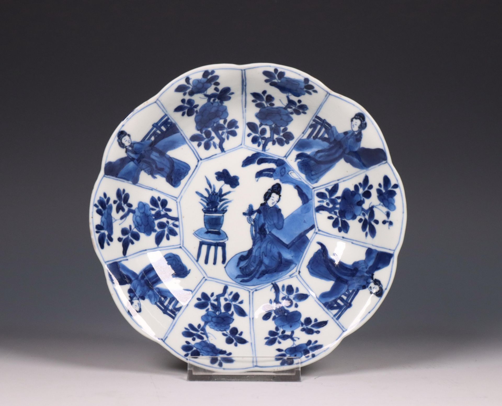 China, blue and white lobed saucer, Kangxi period (1662-1722),