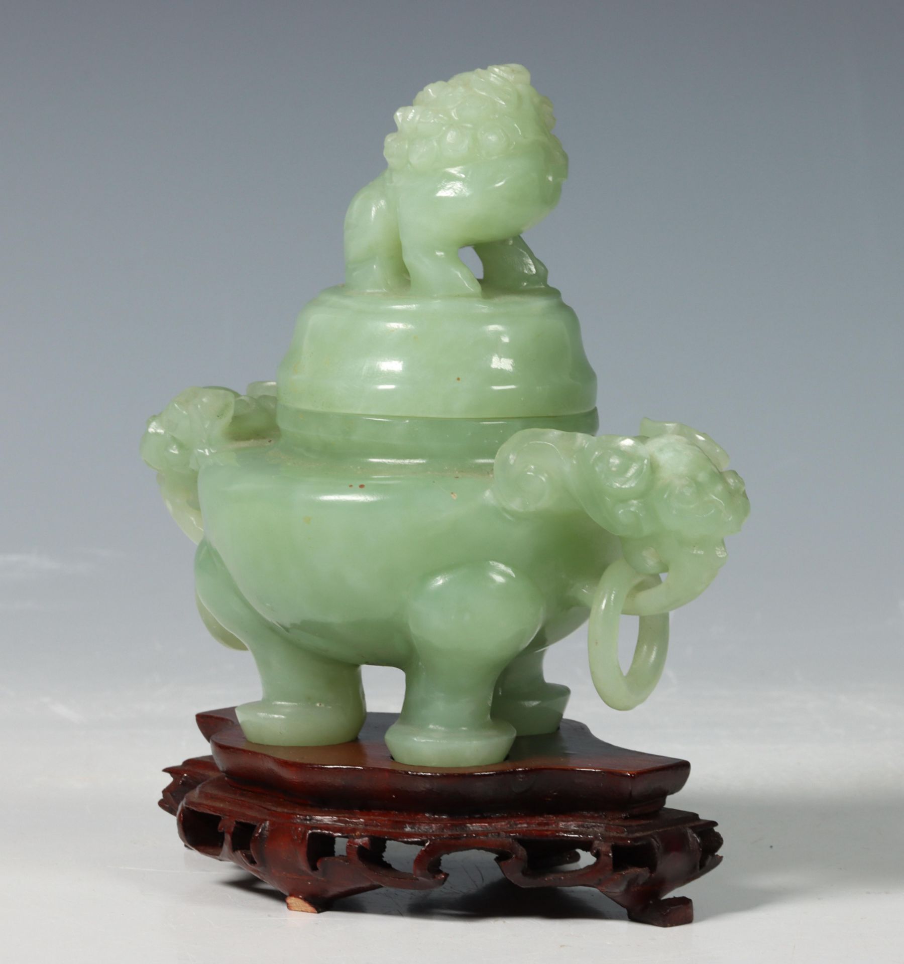 China, small jade-coloured stone tripod censer, 20th century, - Image 2 of 5