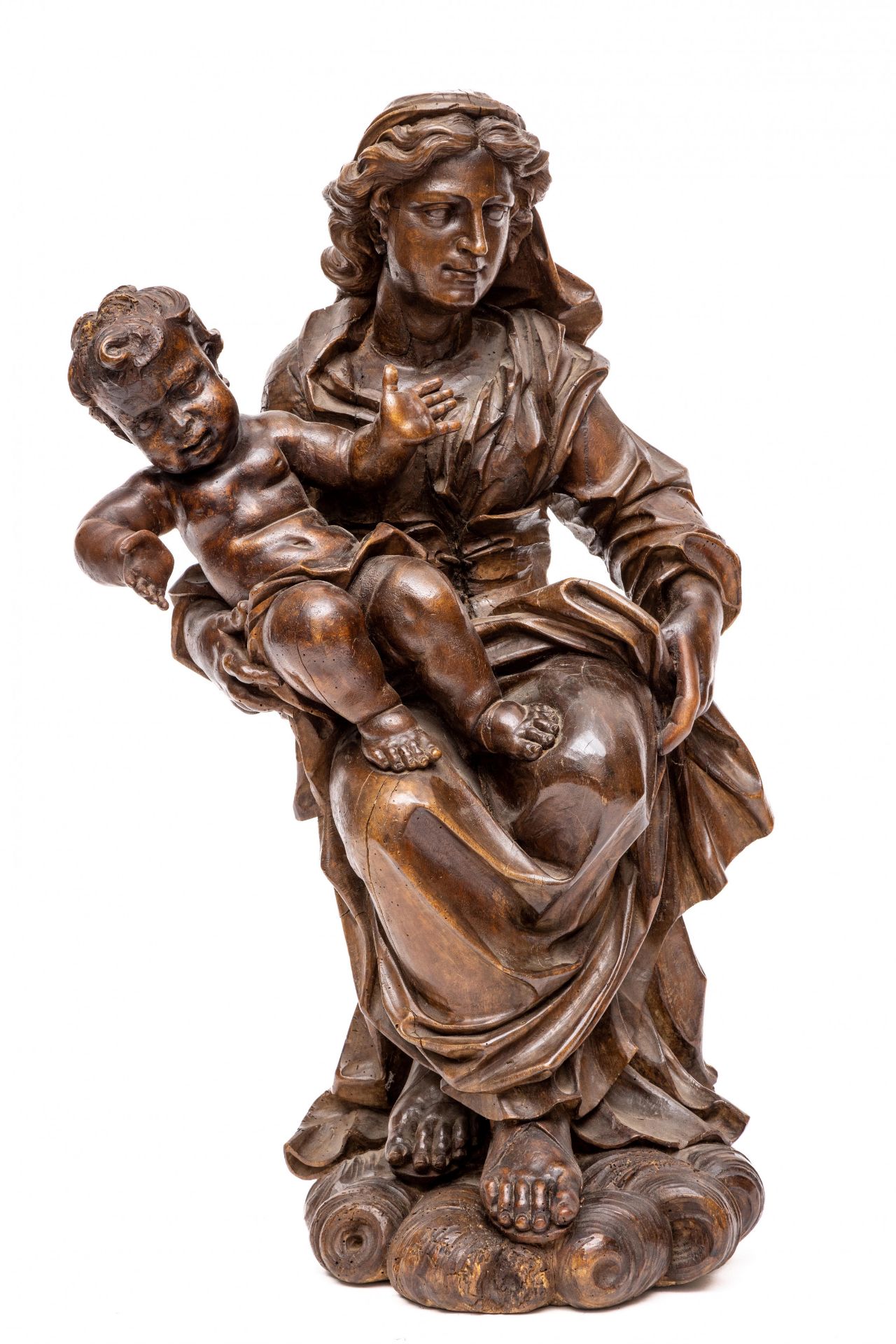 Duitsland, notenhouten gestoken sculptuur van Madonna met kind, Barok, 18e eeuw;