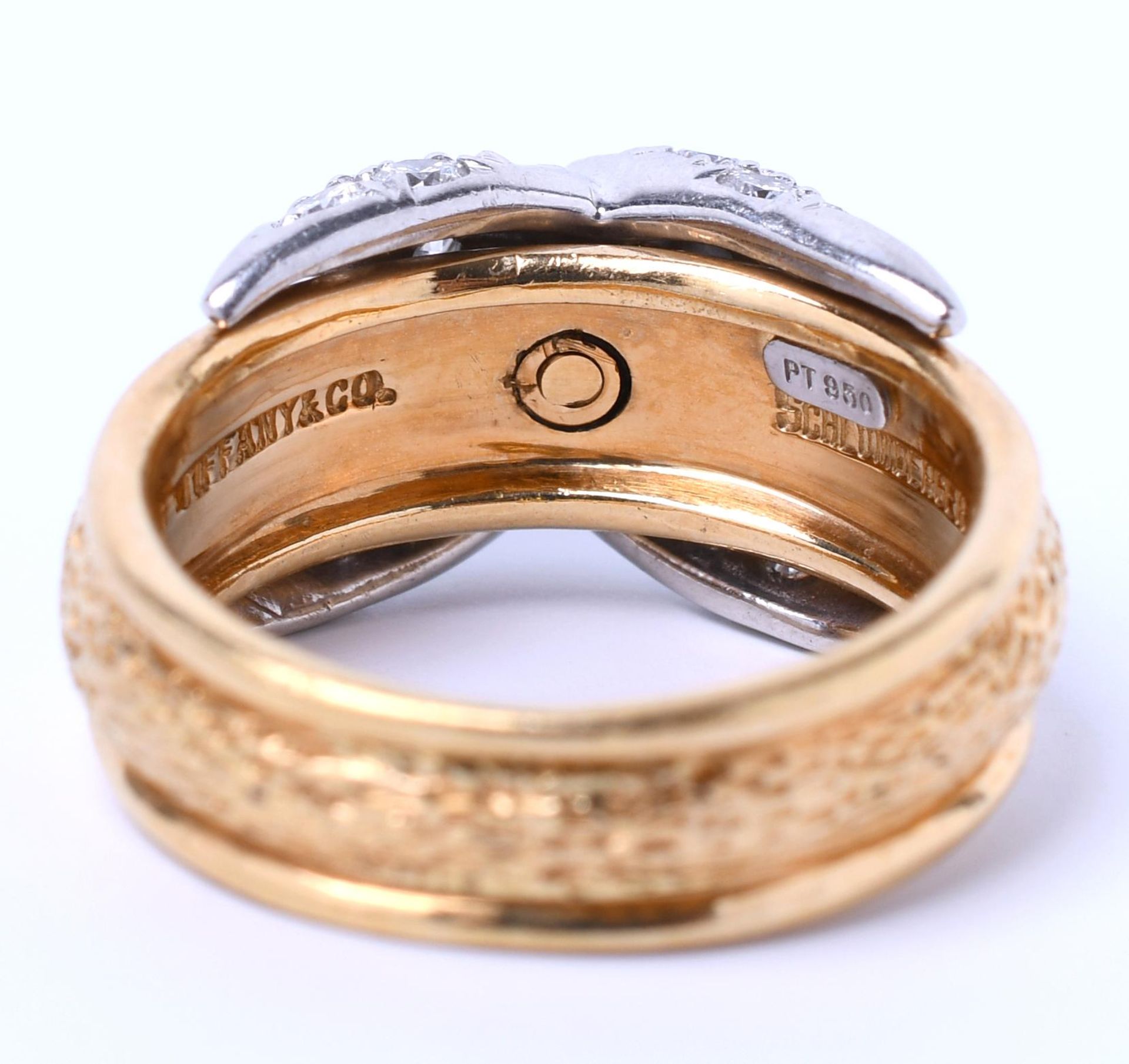 Schlumberger voor Tiffany & Co., 18 kt. gouden met platina X ring. - Image 2 of 5