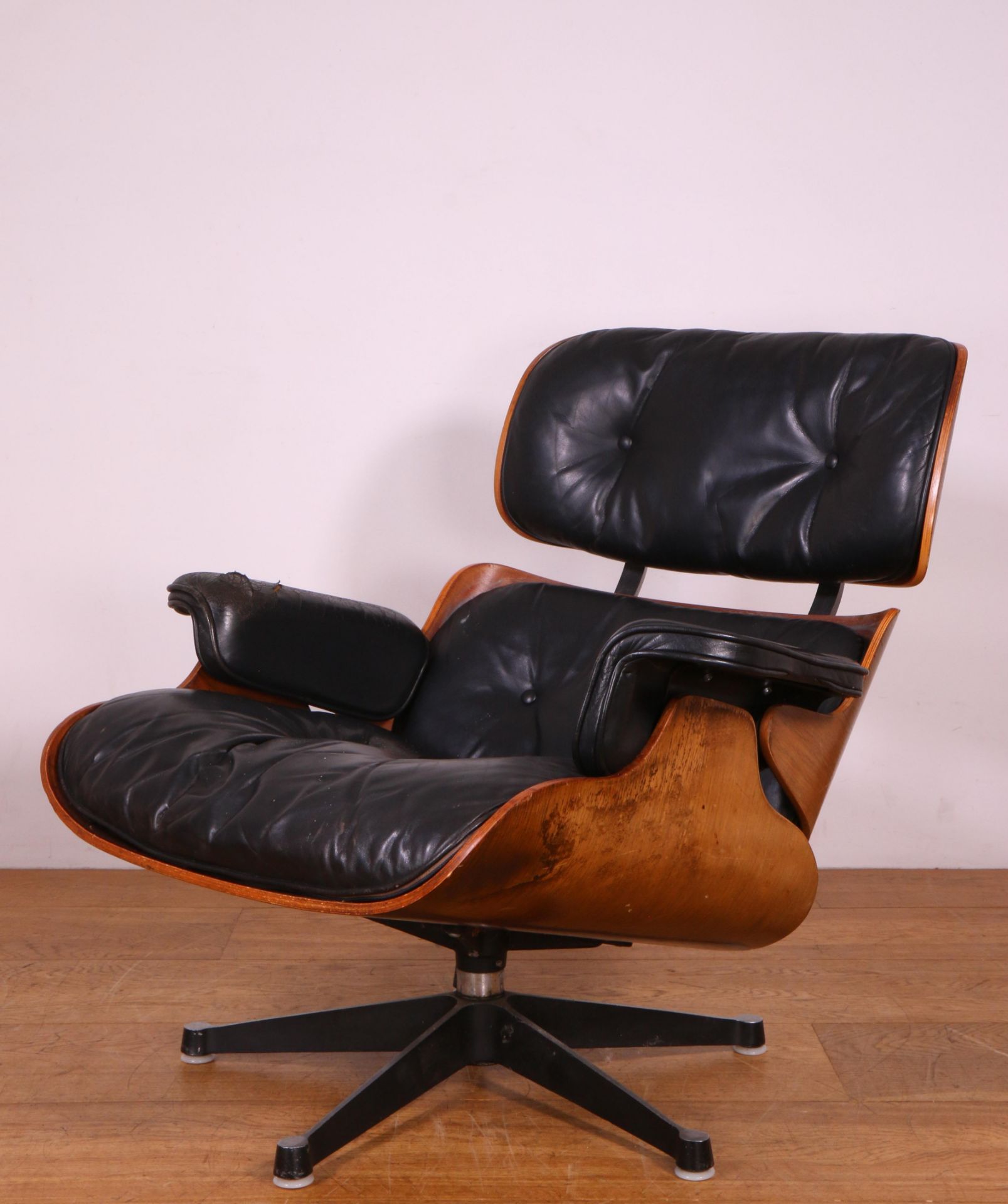 Charles & Ray Eames voor Herman Miller, U.S.A, Lounge Chair, model no. 670.