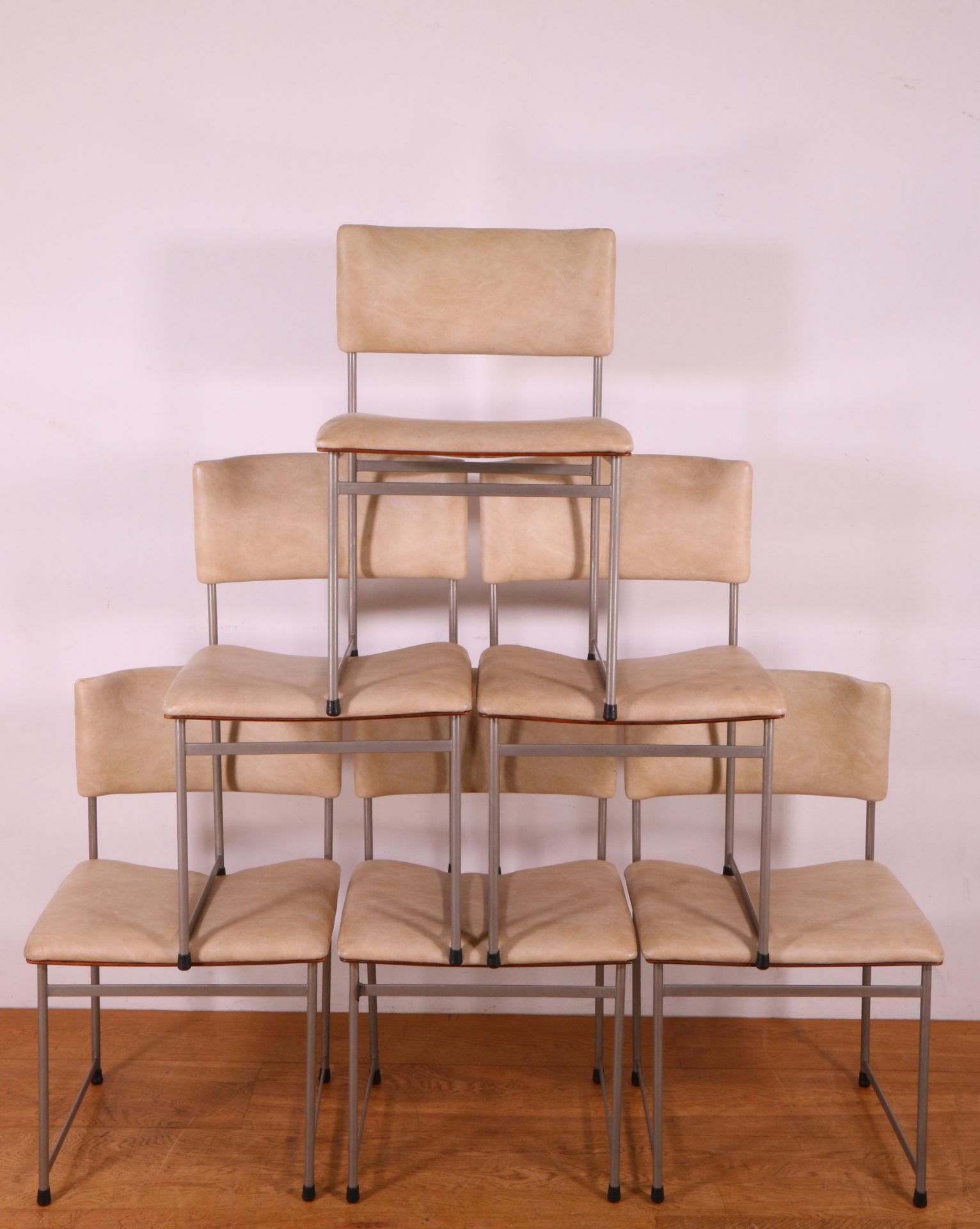 Cees Braakman voor Pastoe, set van zes 'SM08' stoelen, ontwerp 50-er jaren.
