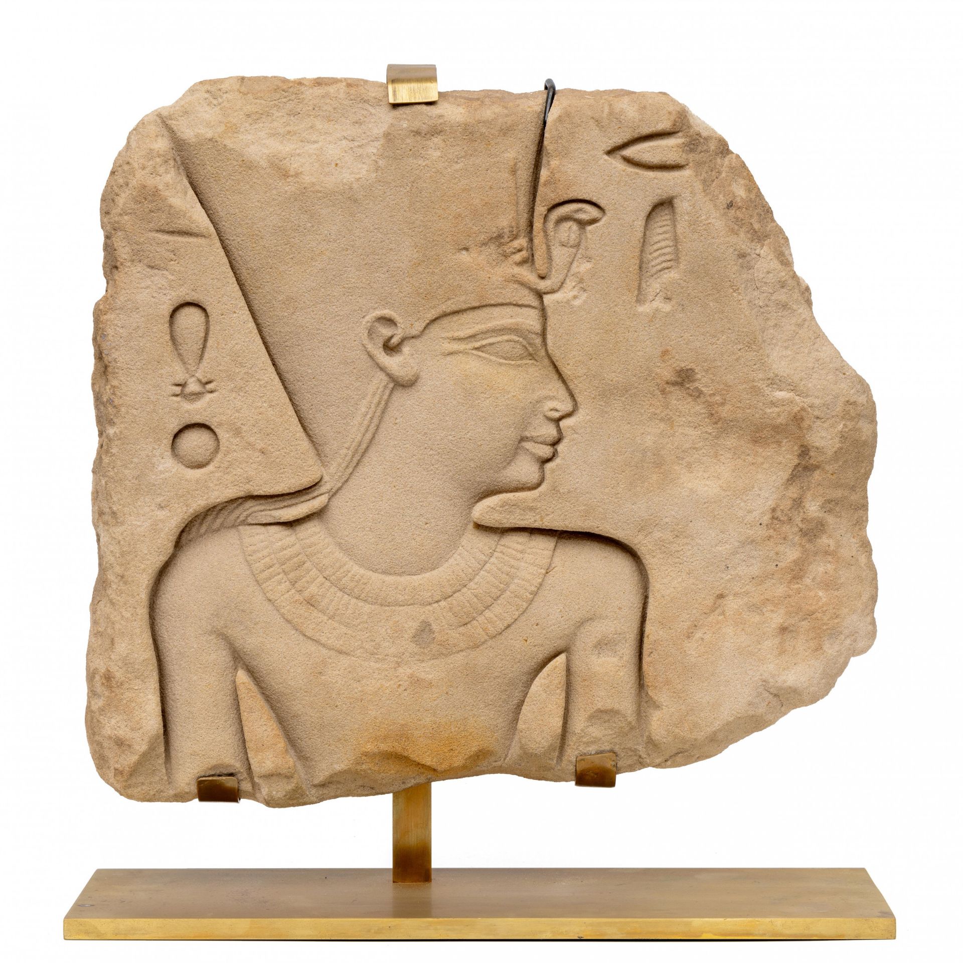Egypt, Karnak/Luxor, sandstone fragment of a stele depicting a relief of pharoah, 1400-1300 BC with