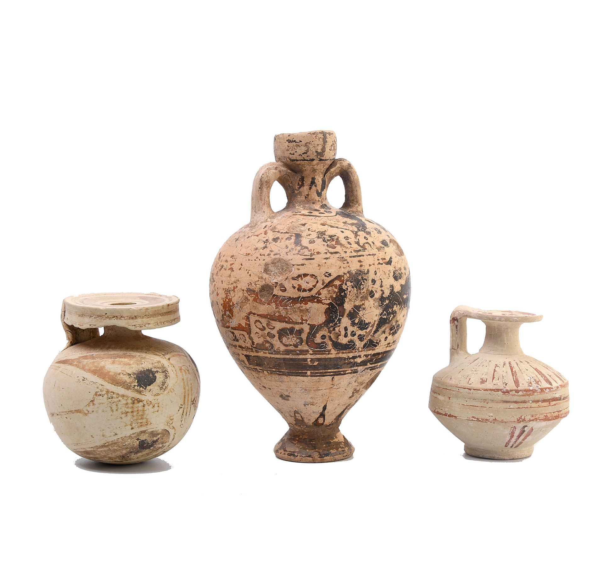 Corinthian, a earthenware arryballos quatre foil, 6th century BC and a terracotta small amphora. - Image 4 of 5
