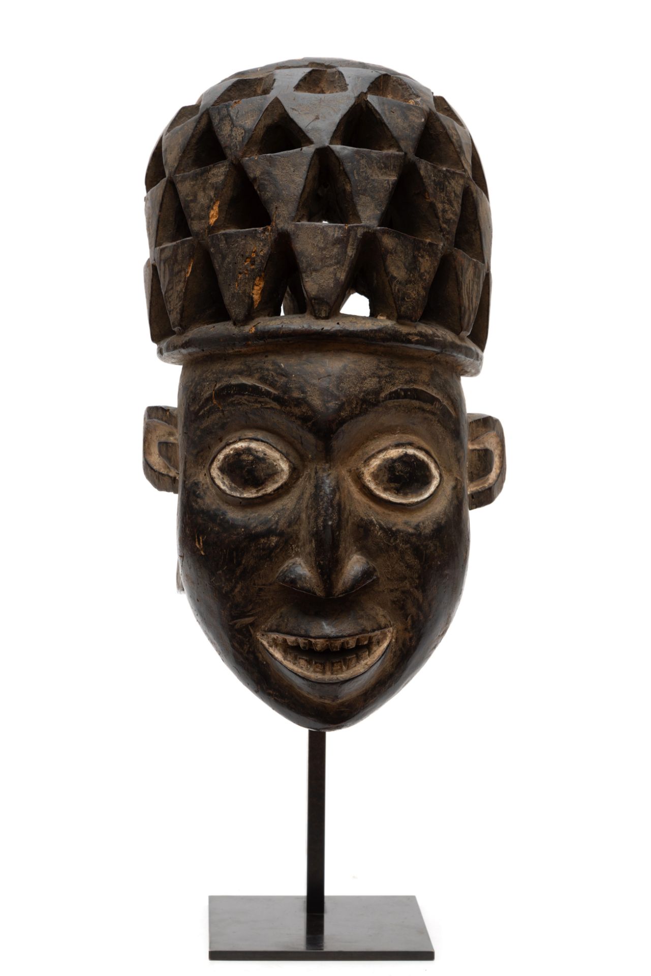 Cameroon, Grasslands, Bamileke, helmet mask, - Image 4 of 8