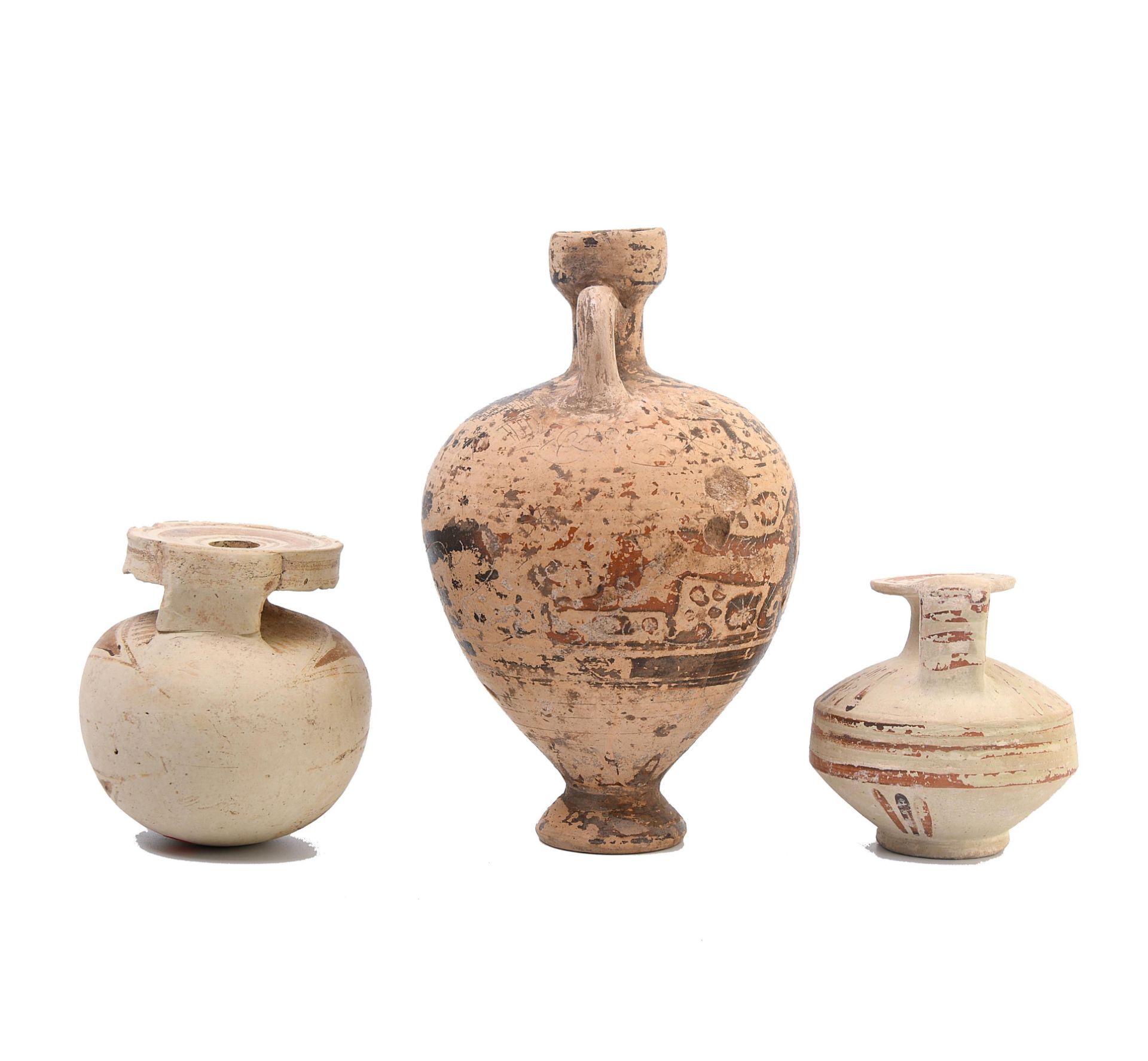 Corinthian, a earthenware arryballos quatre foil, 6th century BC and a terracotta small amphora. - Image 5 of 5