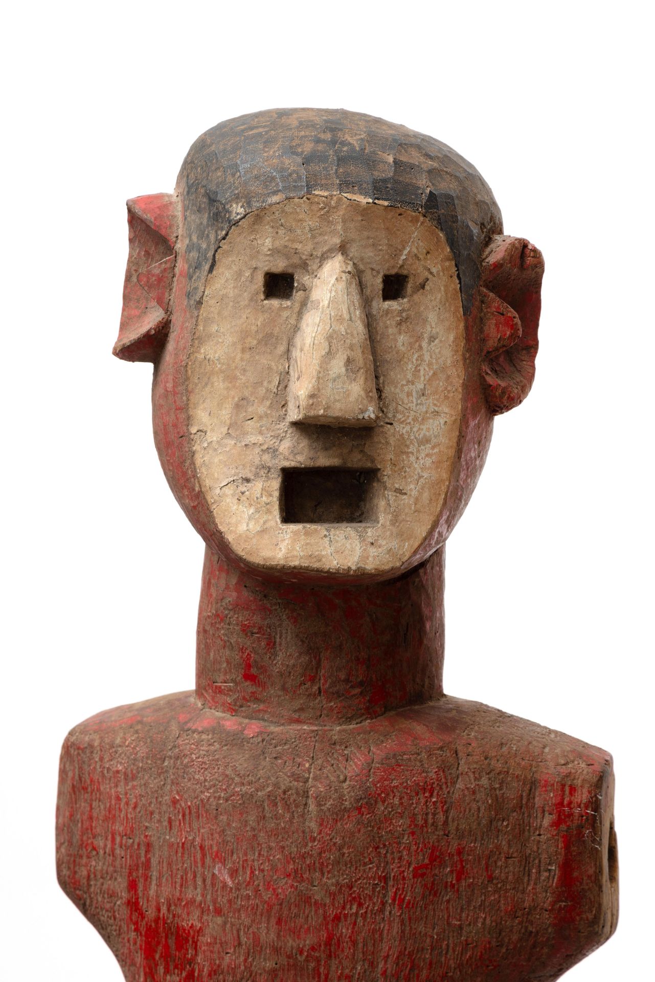 Tanzania, Sukuma, a red painted standing male figure - Image 2 of 4