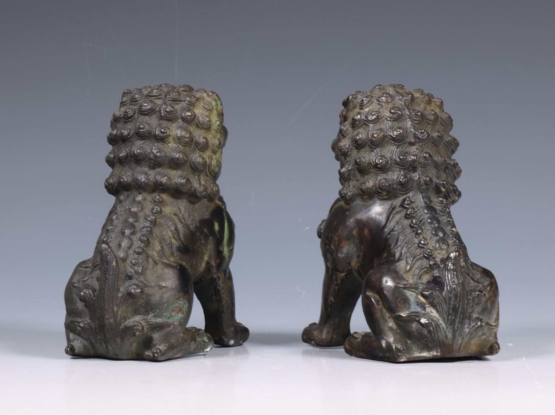 China, pair of bronze models of buddhist lions, 19th century, - Image 4 of 5