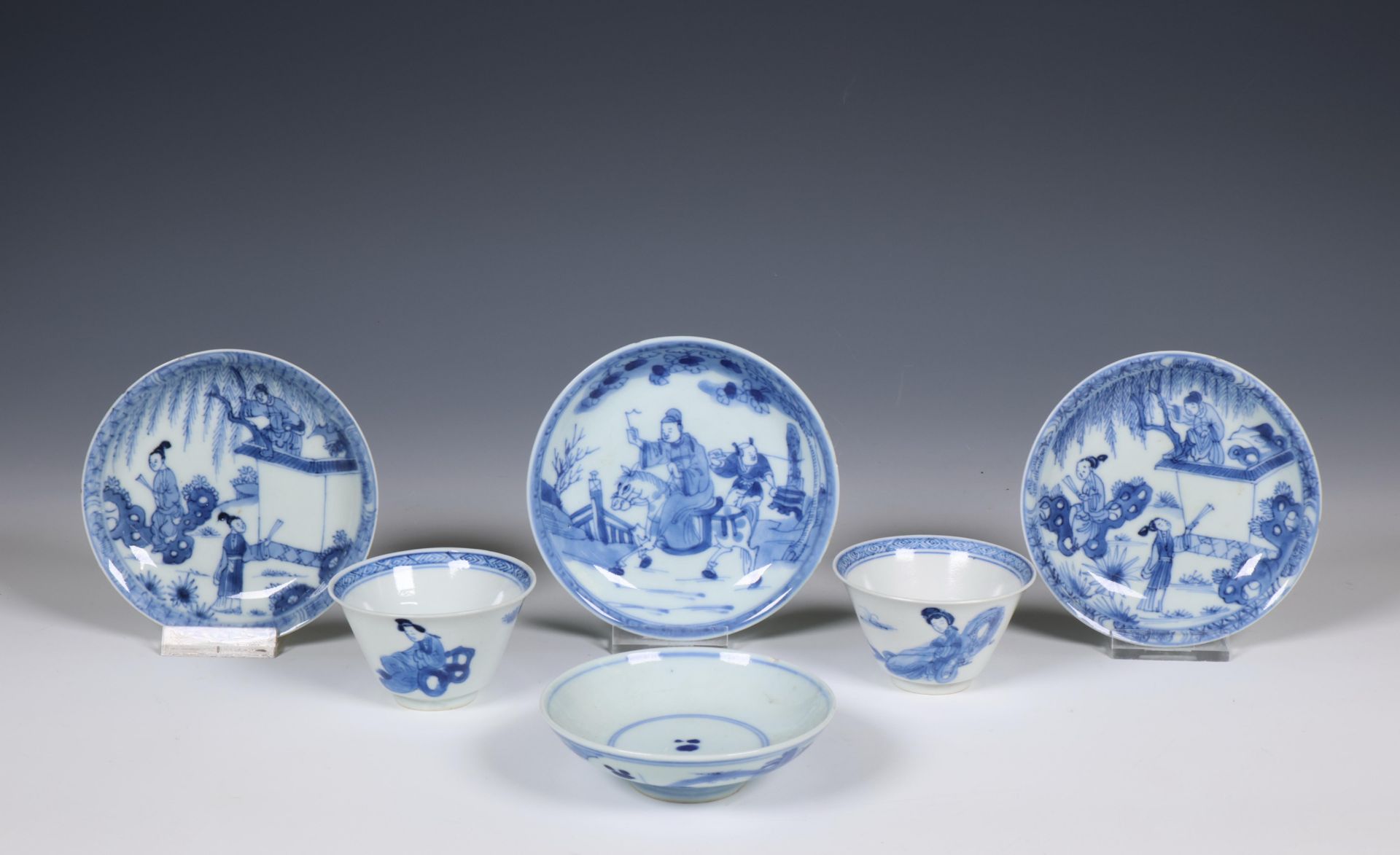 China, small collection of blue and white porcelain cups and saucers, 18th century,