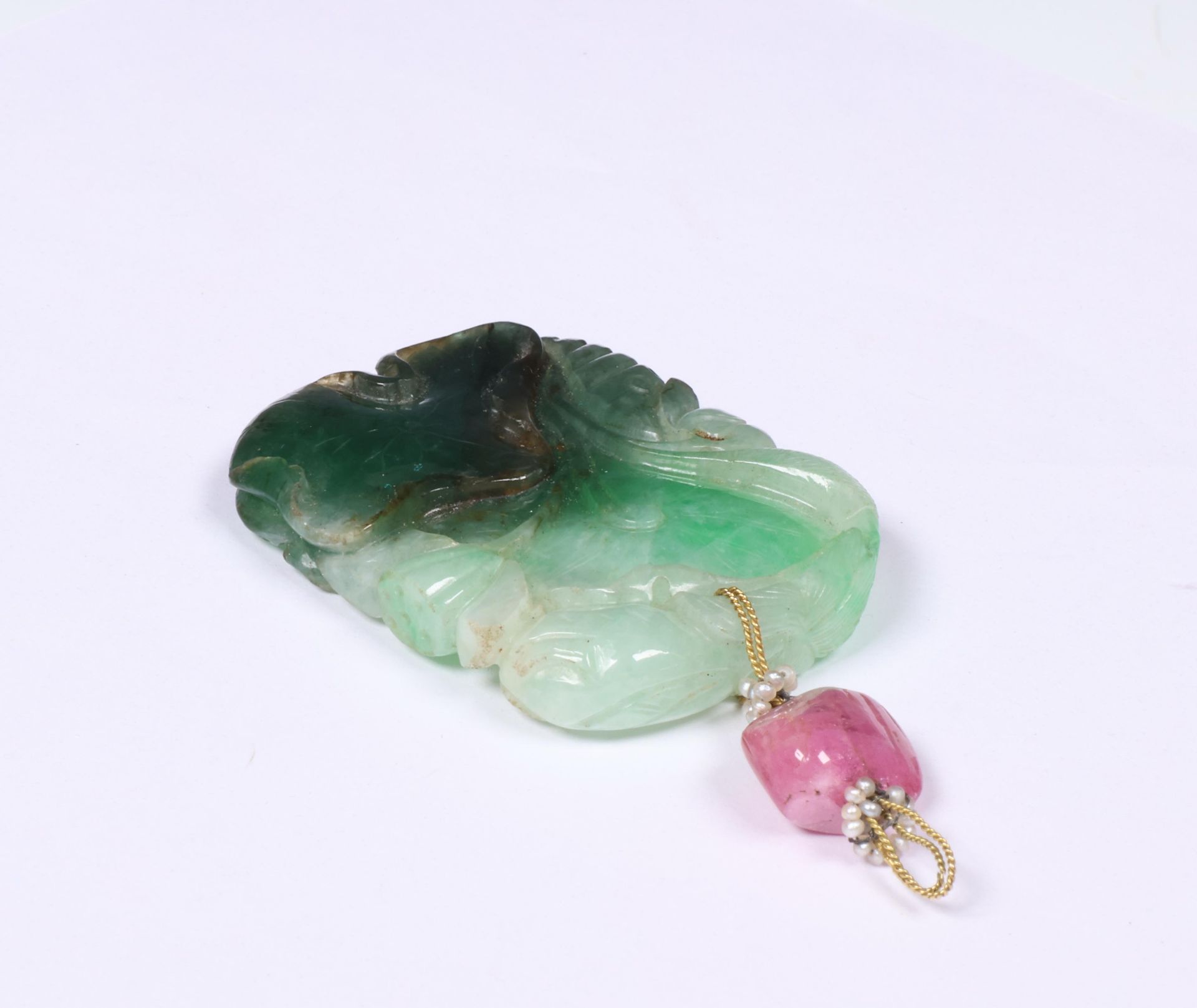 China, jadeite pendant with seed pearls and pink tourmaline bead, - Image 3 of 3