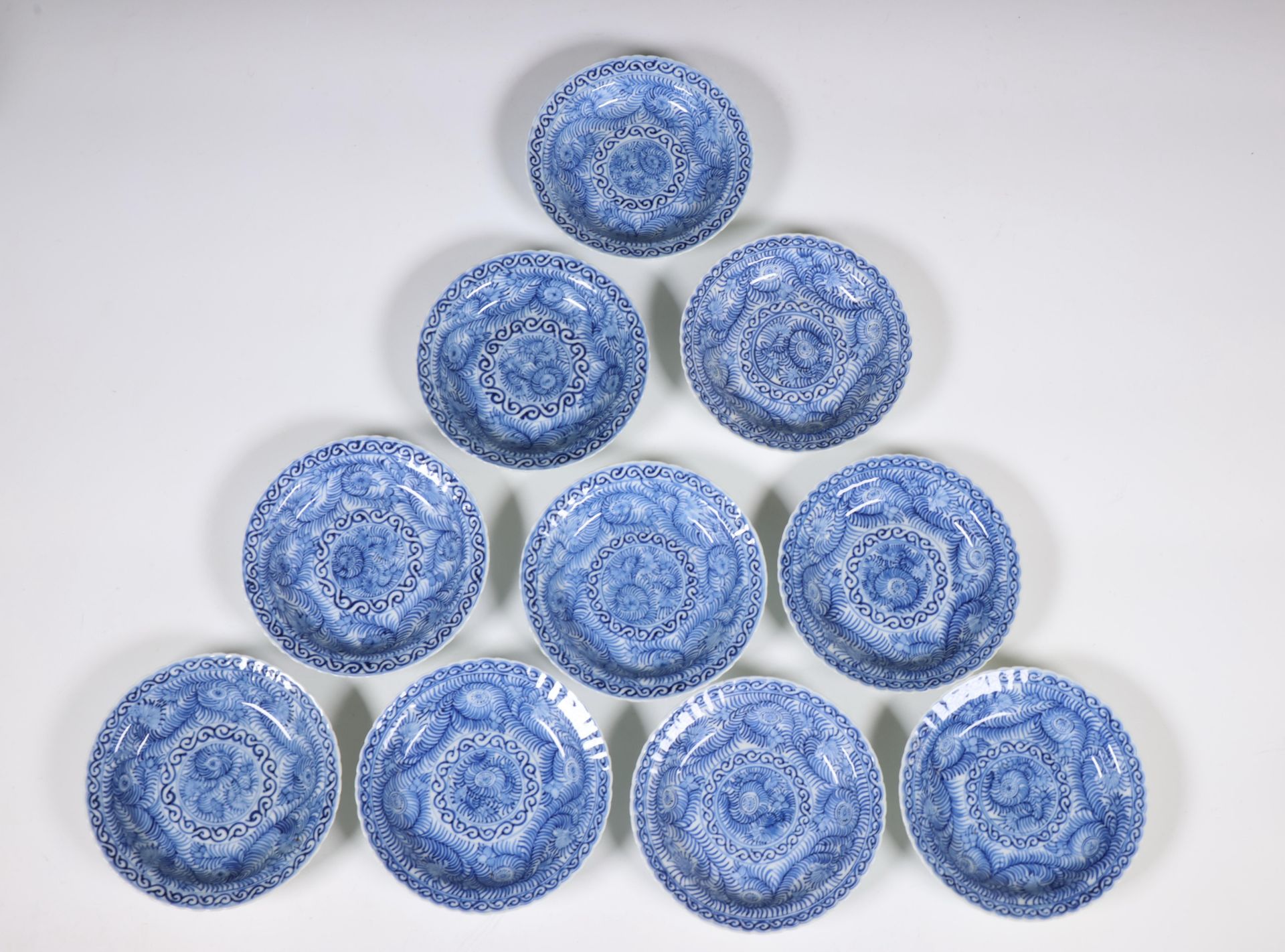 China, set of twelve blue and white porcelain cups and ten saucers, 19th century, - Image 2 of 5