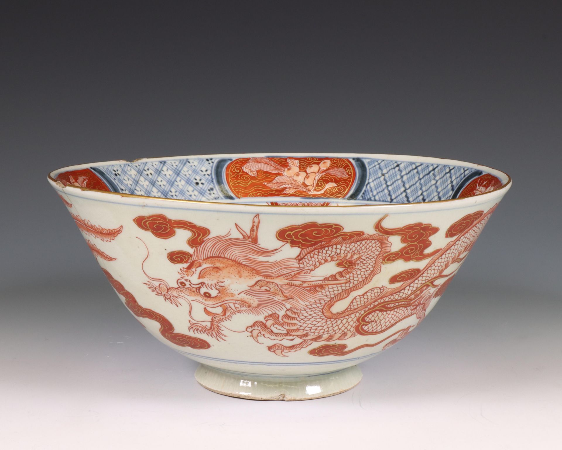 Japan, Imari porcelain bowl, Meiji period (1868-1912), - Bild 5 aus 5