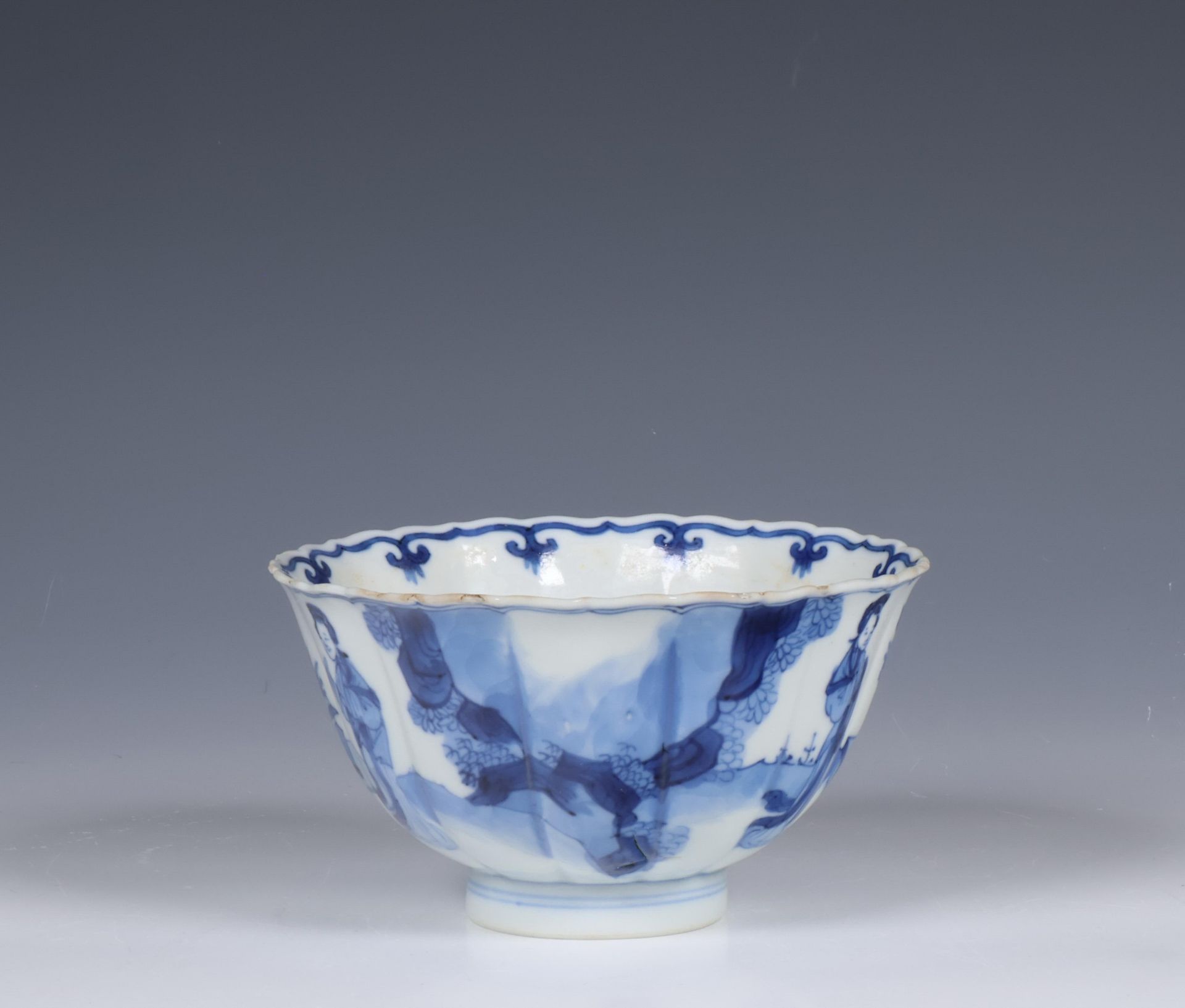 China, blue and white porcelain ribbed bowl, Kangxi period (1662-1722), - Image 3 of 7