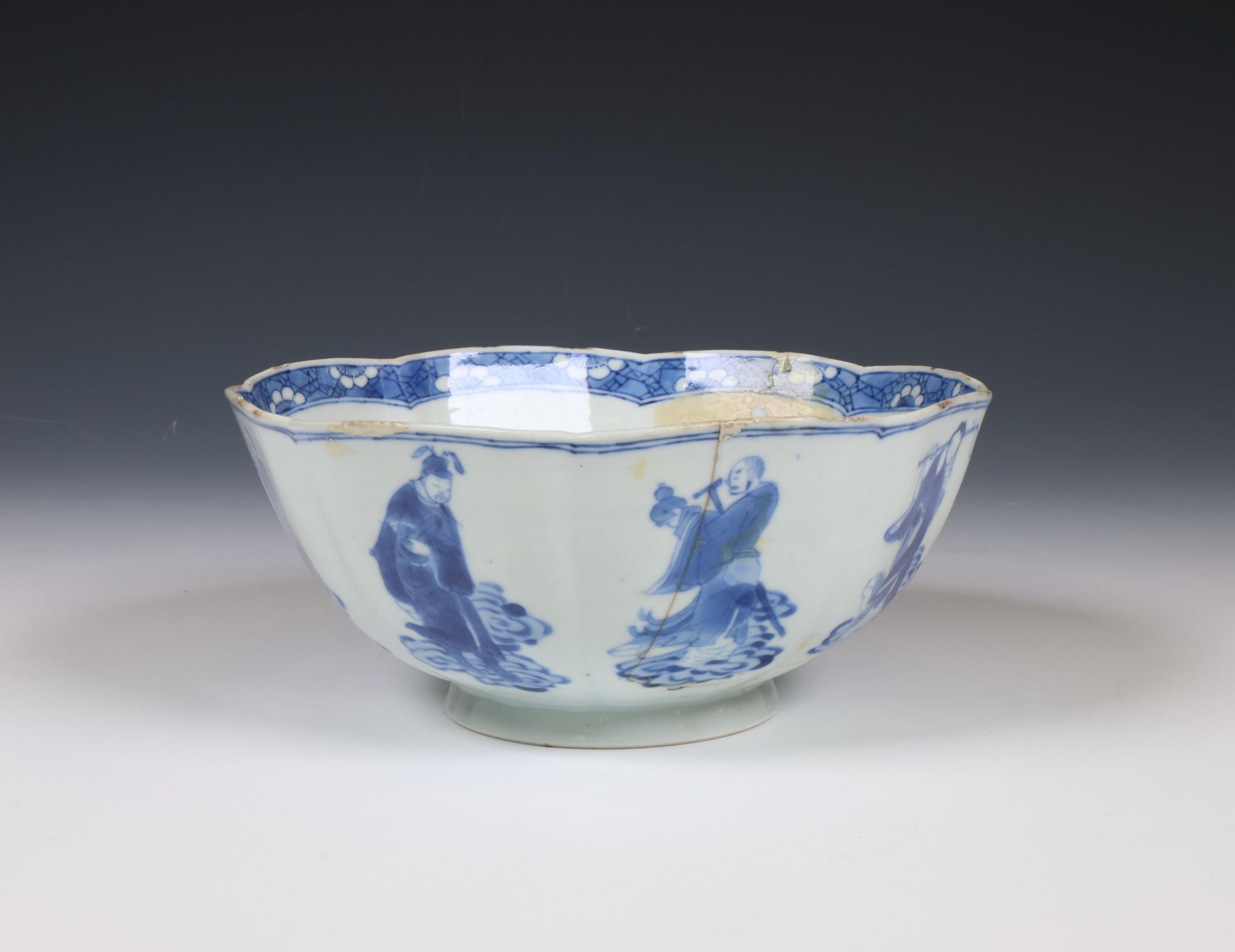 China, blue and white porcelain 'Immortals' bowl, Kangxi period (1662-1722),