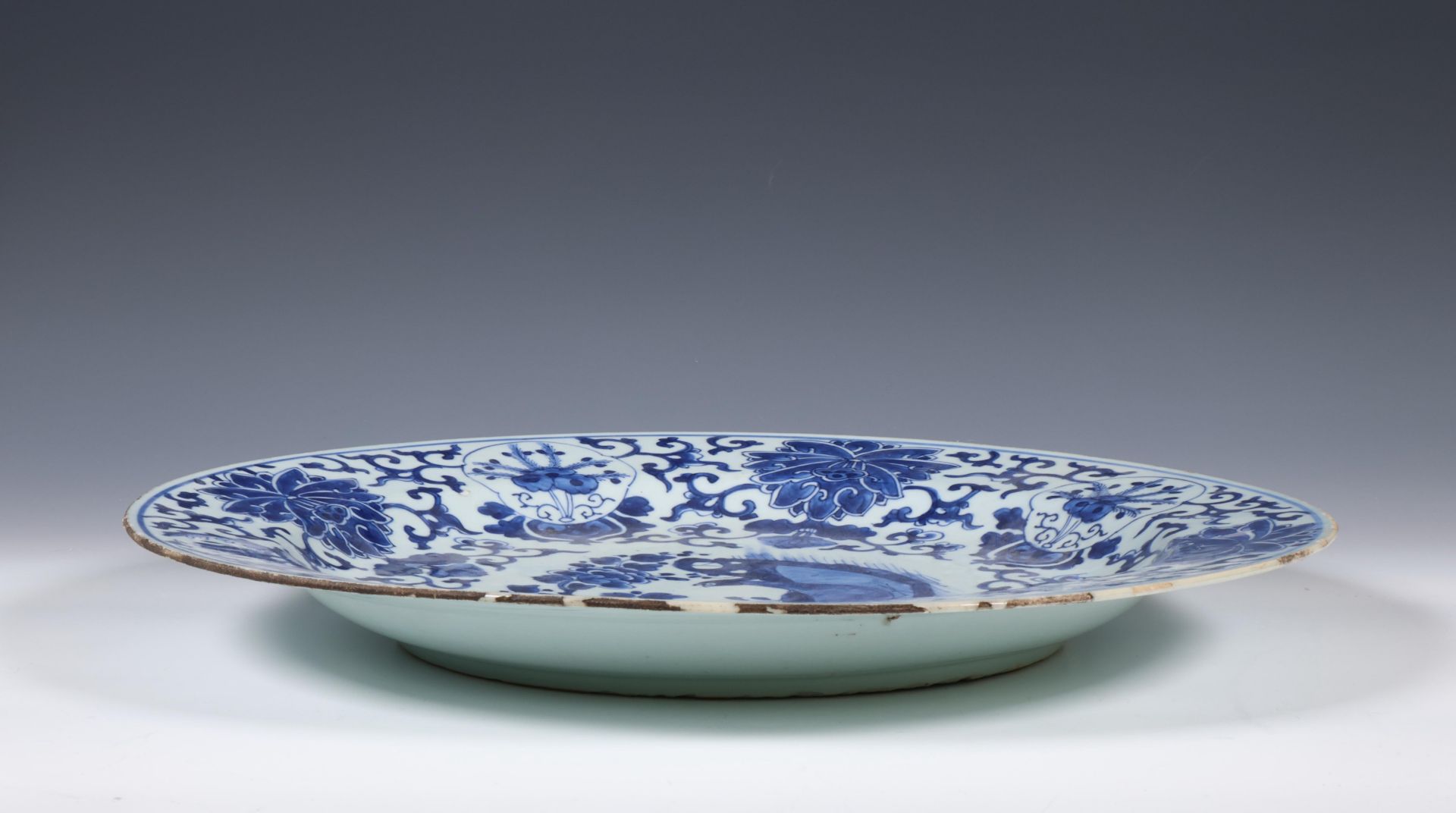 China, blue and white armorial porcelain 'Pelgrom' dish, Kangxi period (1662-1722), - Image 5 of 5