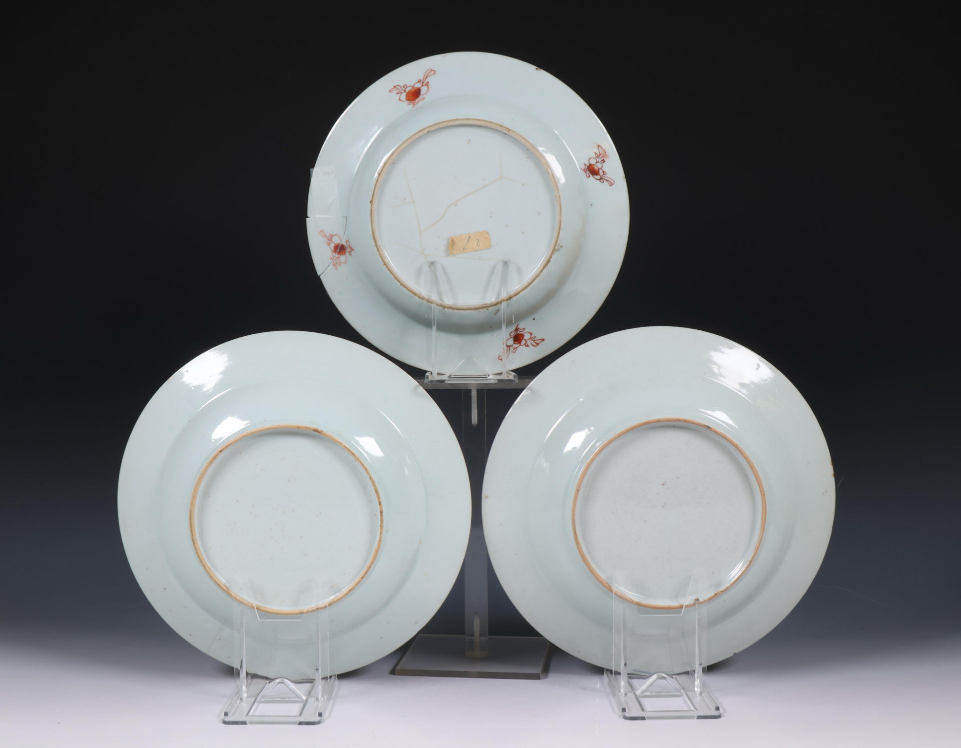 China, collection of various blue and white and famille rose plates, Kangxi period (1662-1722) and l