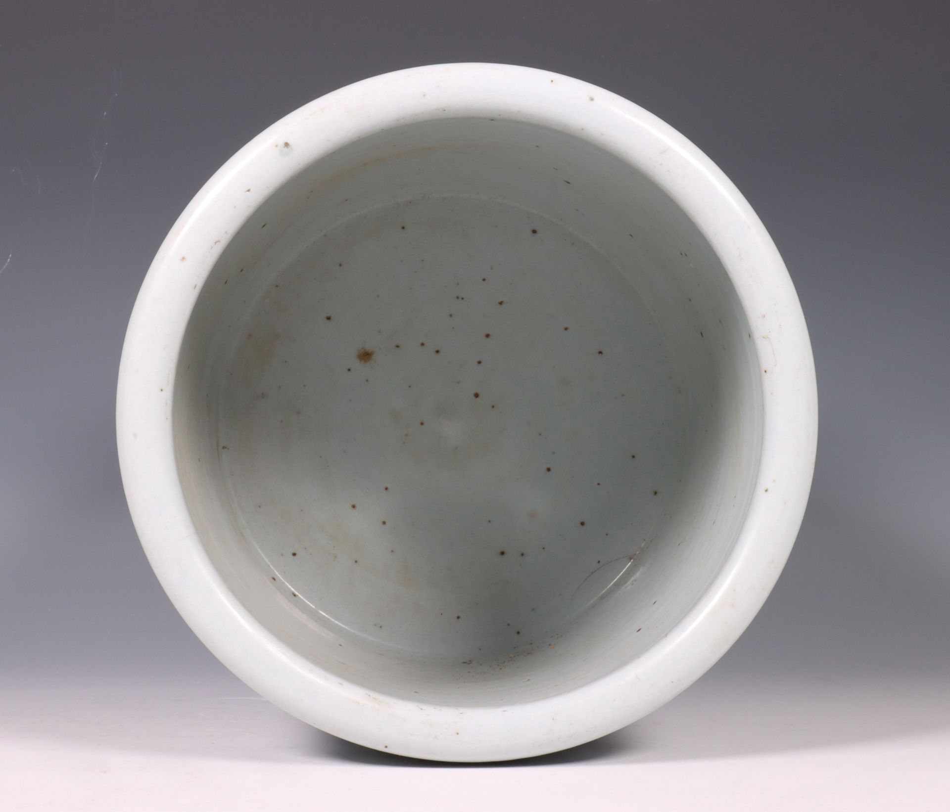 China, blue and white porcelain 'dragon' jar, modern, - Image 6 of 6
