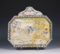 Frankrijk, majolica plaquette, Moustiers, 18e eeuw;