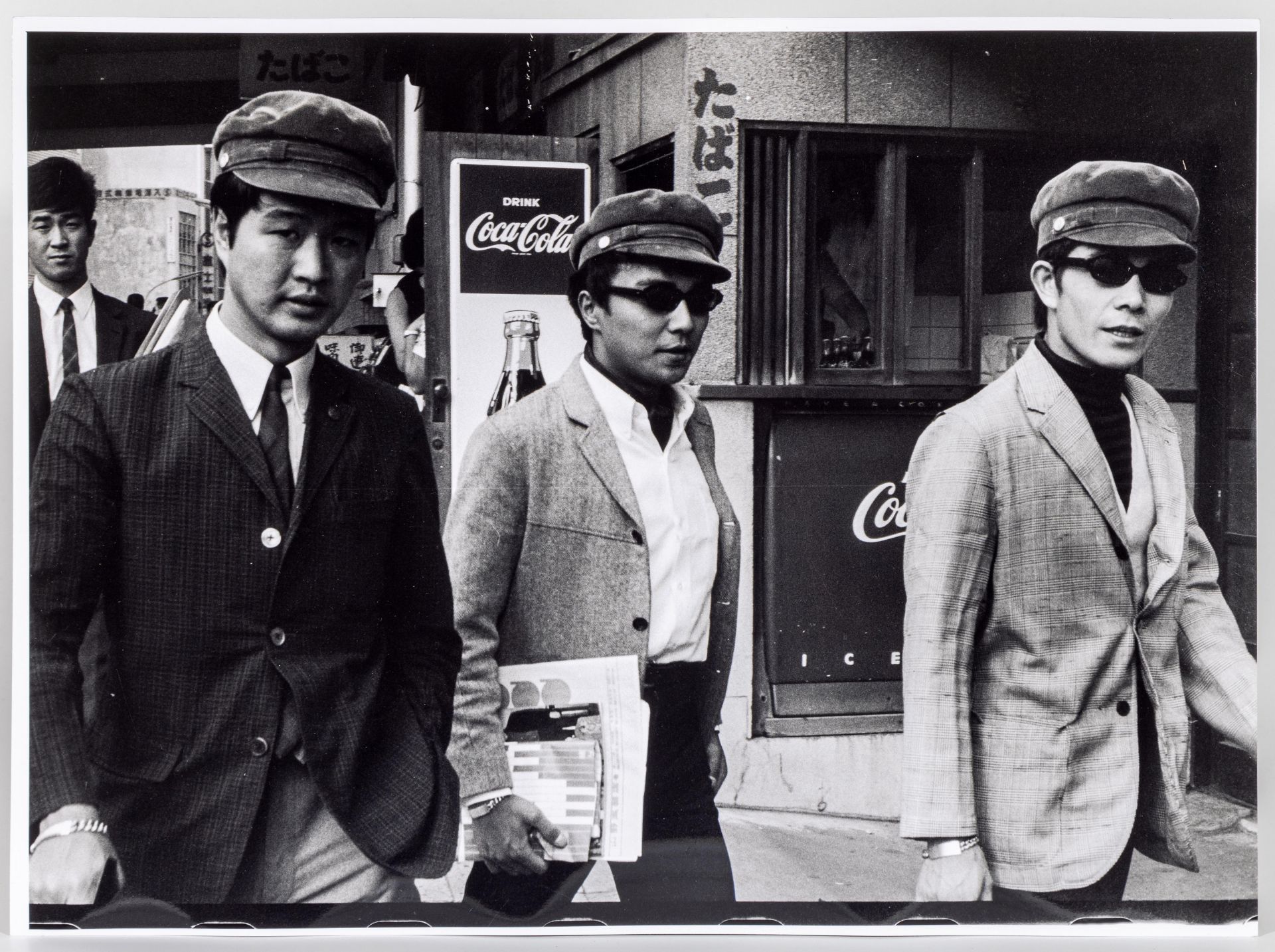 Cor Jaring (1936-2013), zwart wit foto 'Yakuza', ca. 1967.