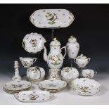 Herend, porseleinen servies, decor 'Rothschild Bird', 20e eeuw;