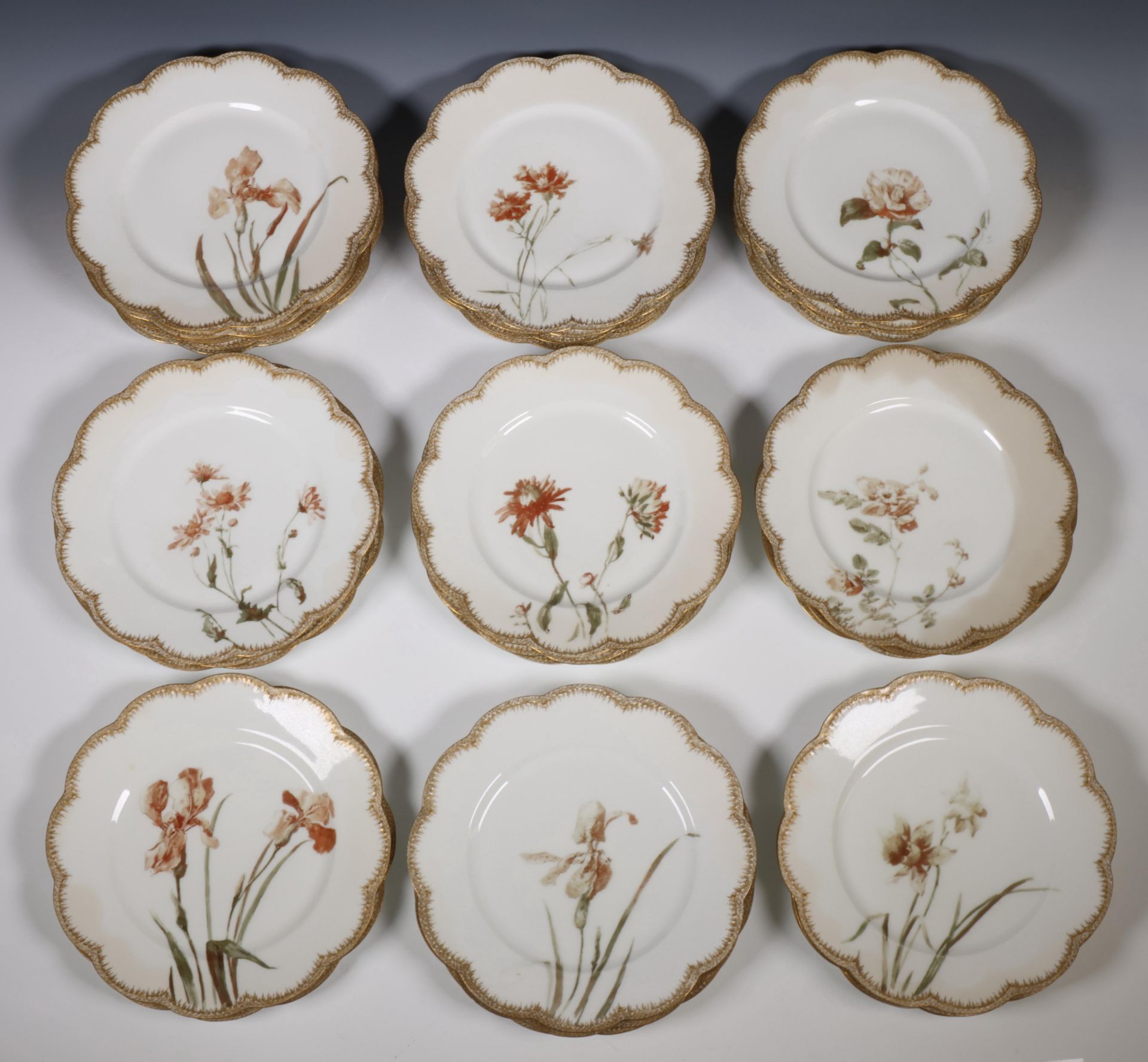 Haviland & Co Limoges, uitgebreid porseleinen servies, decor Feu de Fleur, ca. 1900; - Image 4 of 4