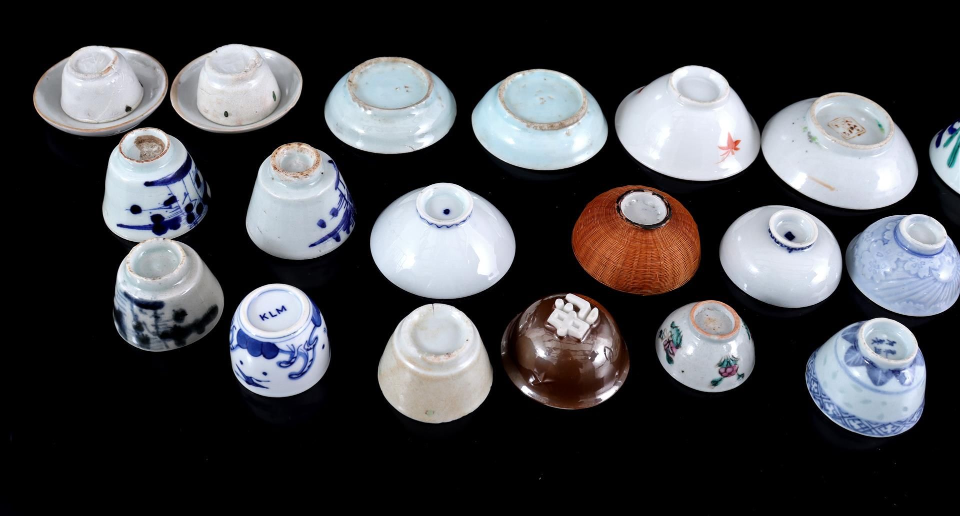 Lot of 31 porcelain - Image 4 of 5