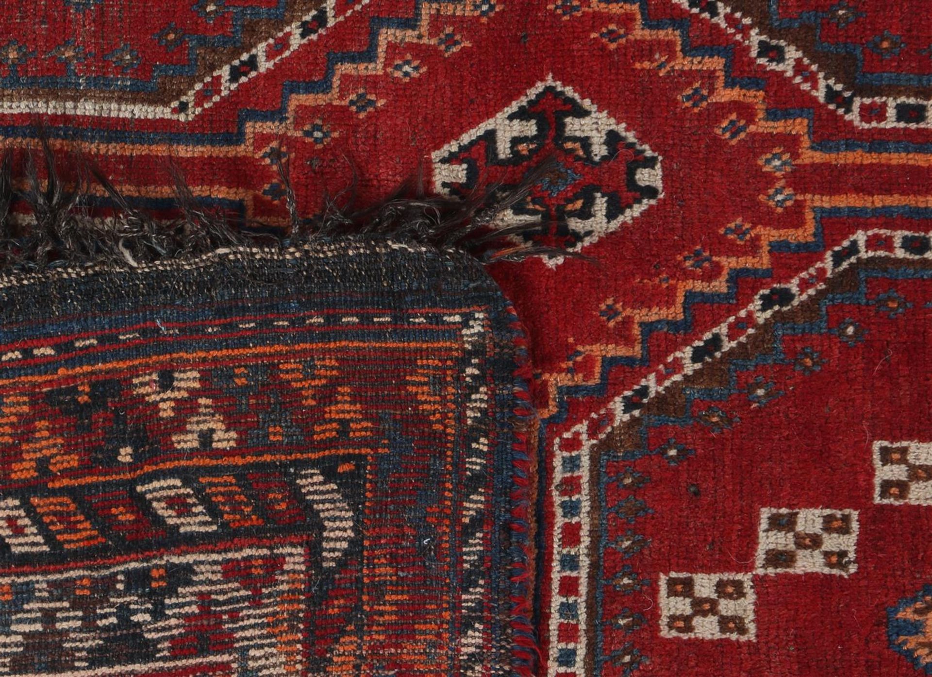Hand-knotted wool carpet - Image 4 of 4