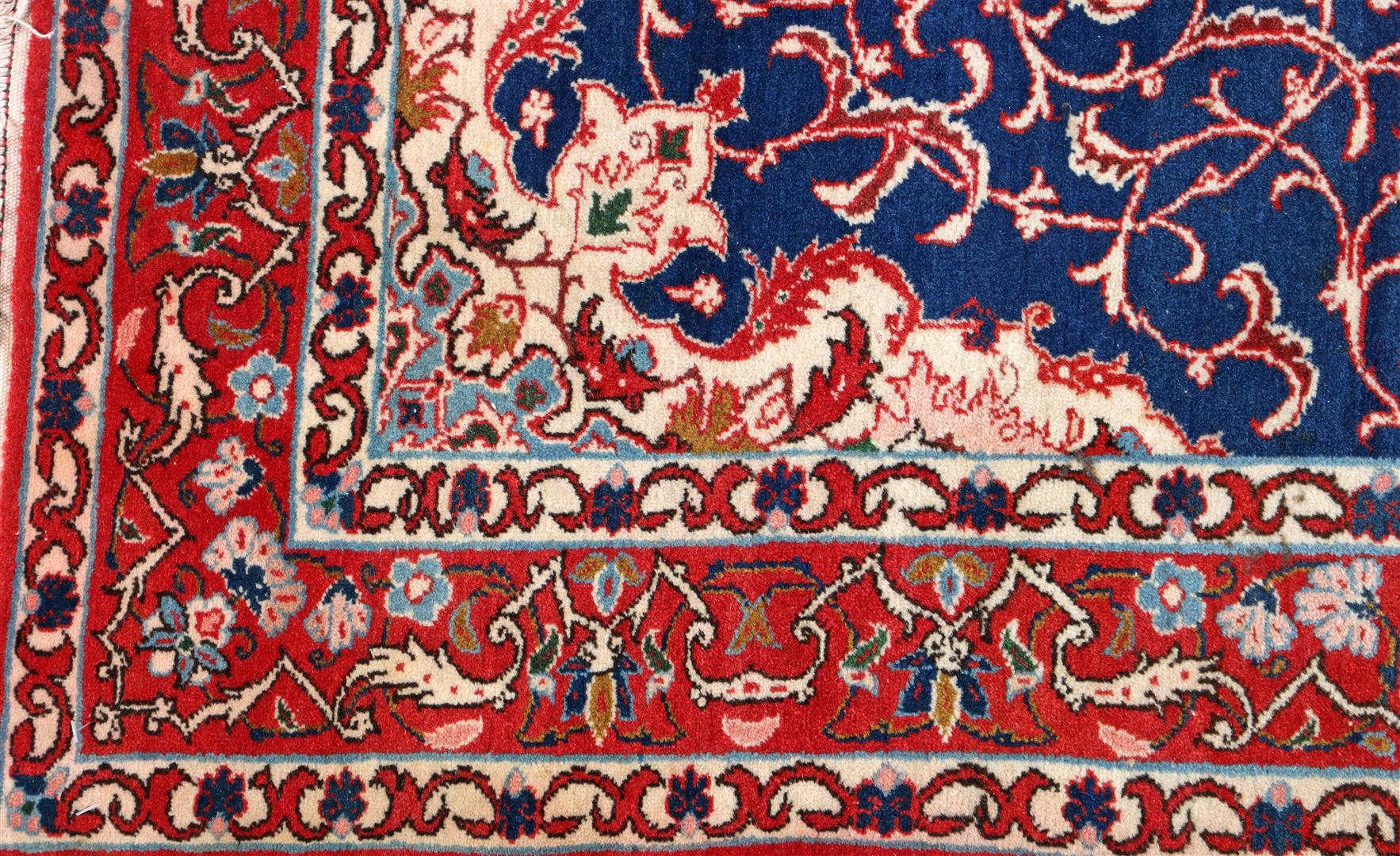 Hand-knotted oriental carpet - Image 3 of 4