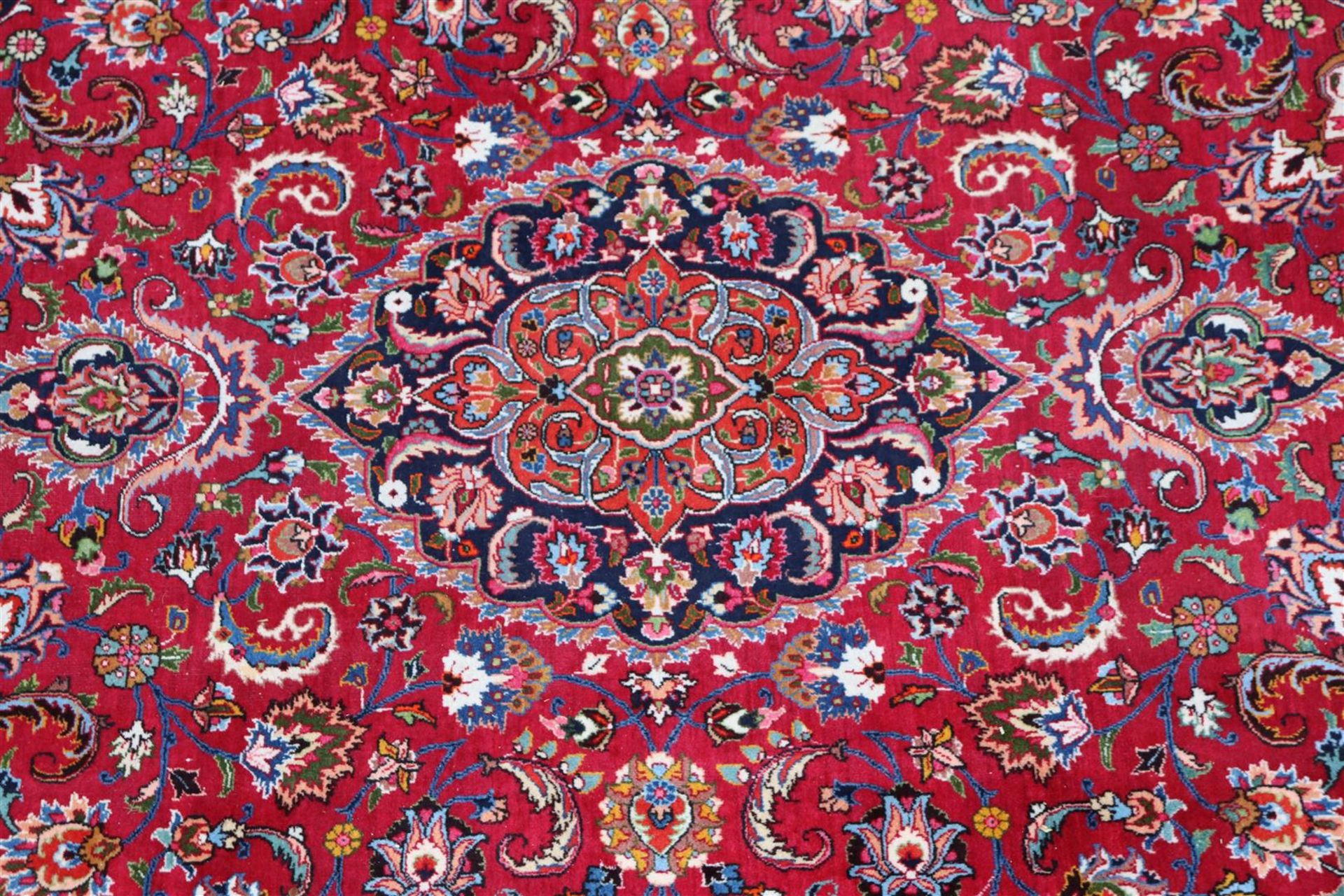 Hand-knotted carpet Meshahad - Image 2 of 5