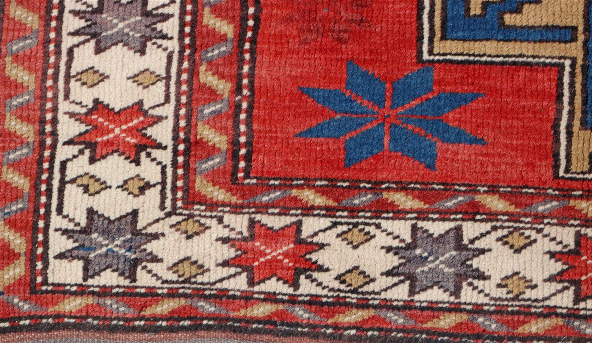 Hand-knotted oriental carpet - Image 3 of 4