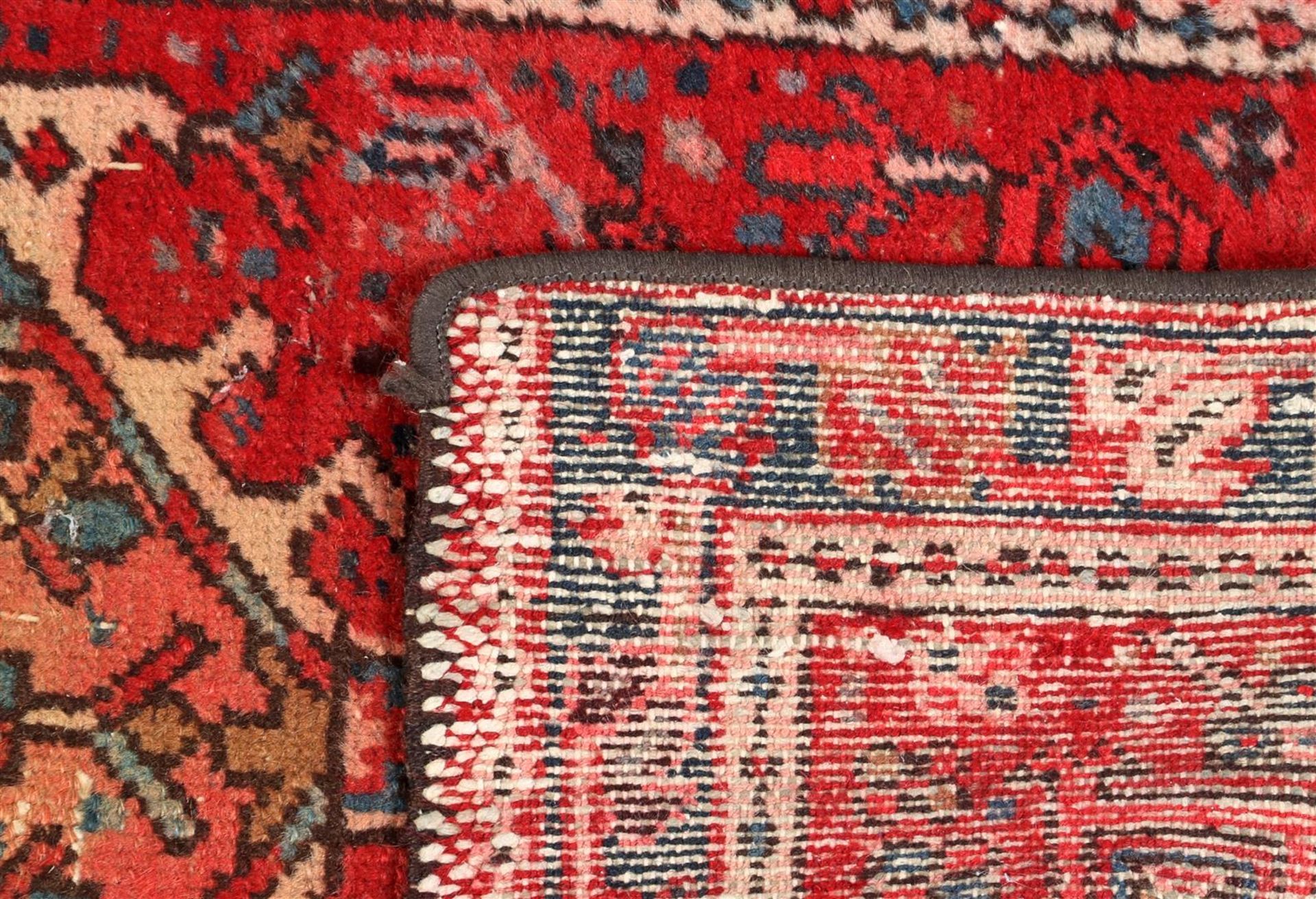 Hand-knotted oriental carpet - Image 4 of 5