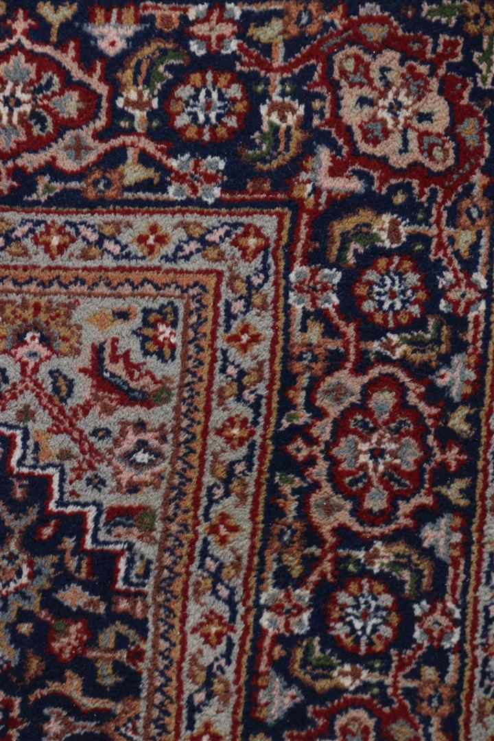 Hand-knotted Bidjar carpet - Image 4 of 5