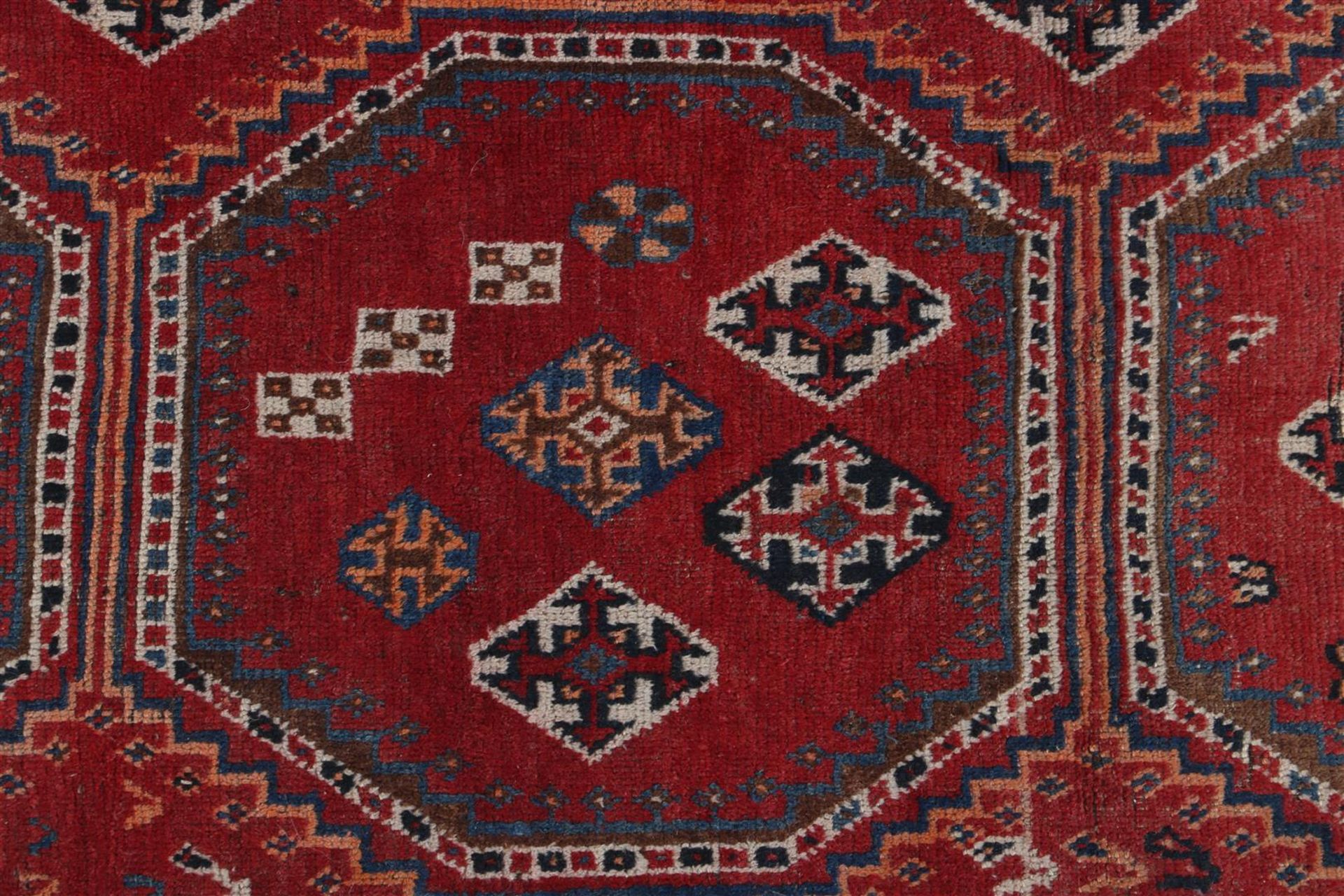 Hand-knotted wool carpet - Image 2 of 4