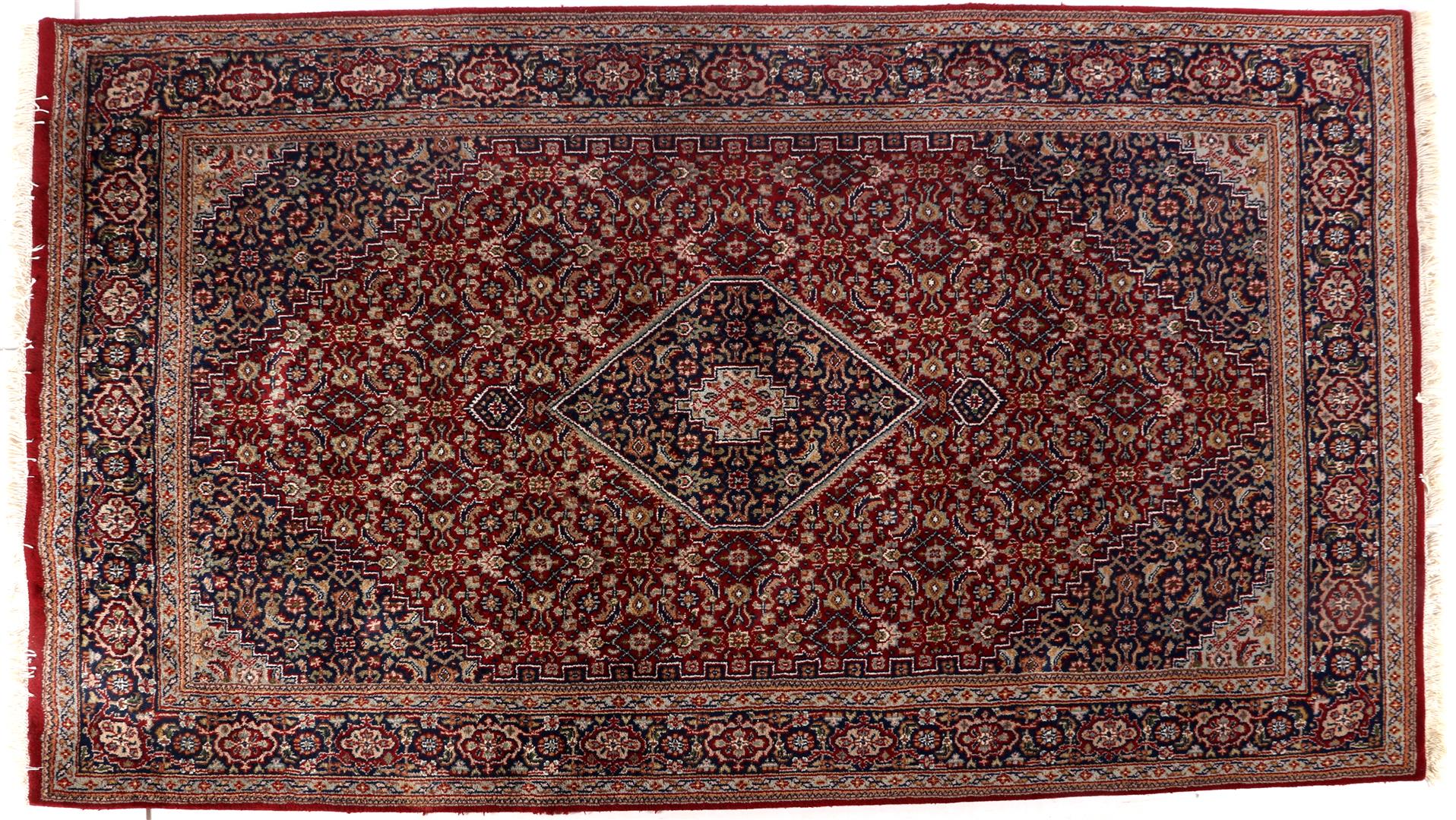 Hand-knotted Bidjar carpet