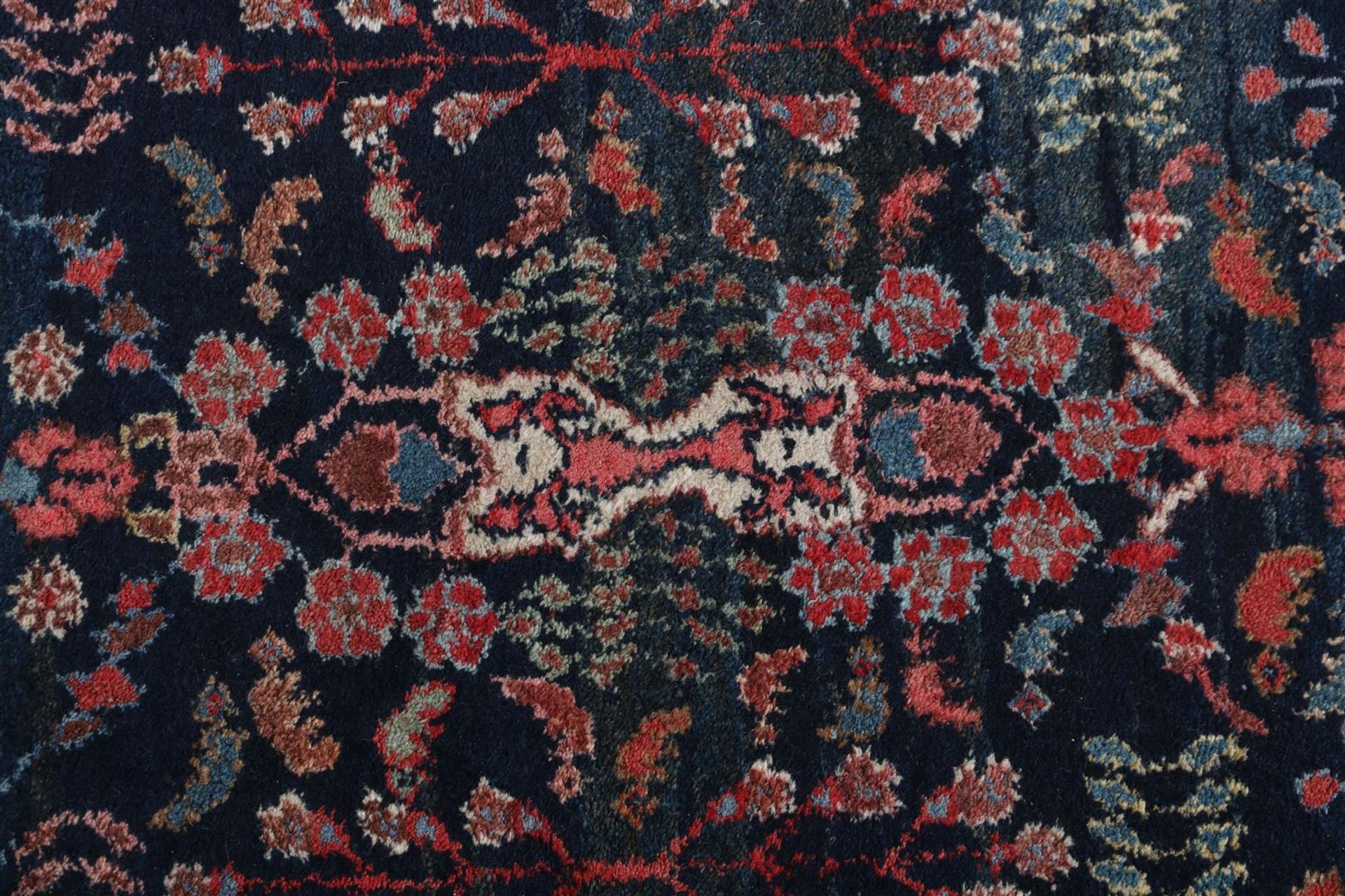 Hand-knotted oriental carpet - Bild 2 aus 5