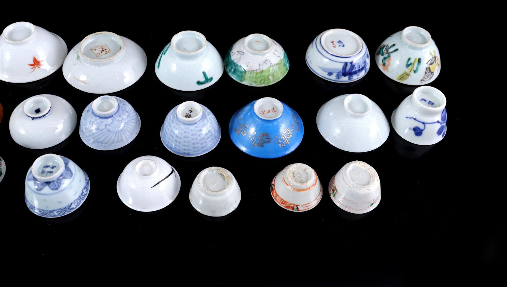 Lot of 31 porcelain - Image 5 of 5