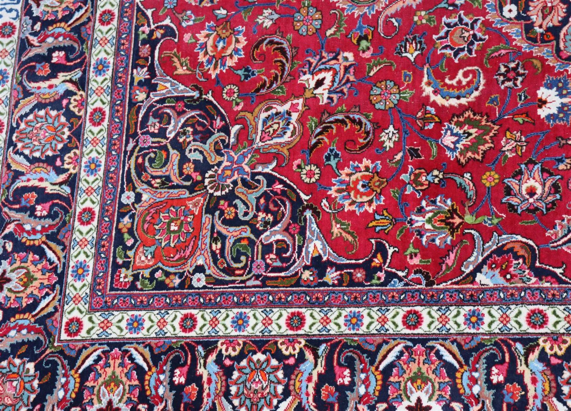 Hand-knotted carpet Meshahad - Image 4 of 5