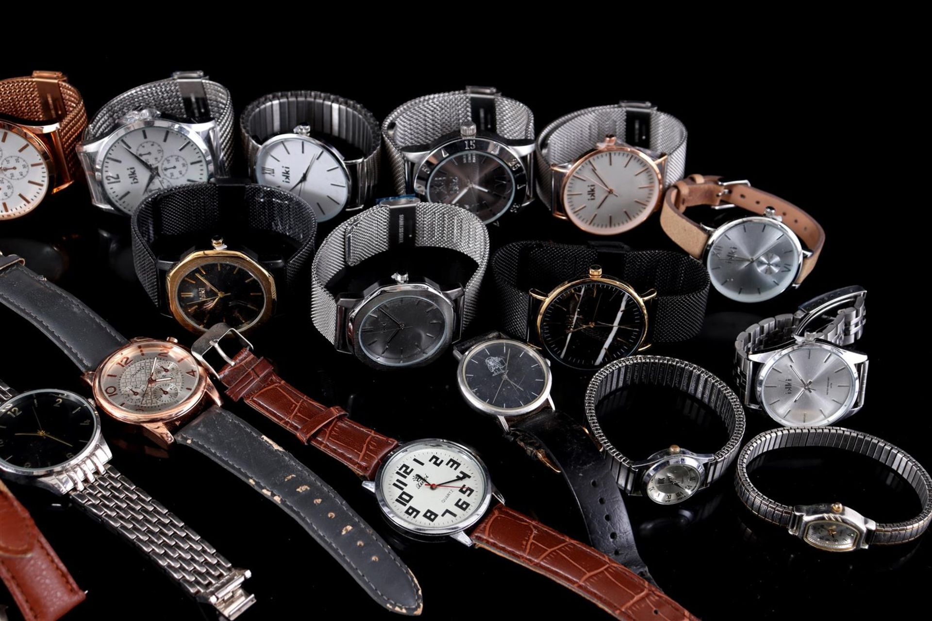 Lot consisting of 25 different watches - Image 3 of 4