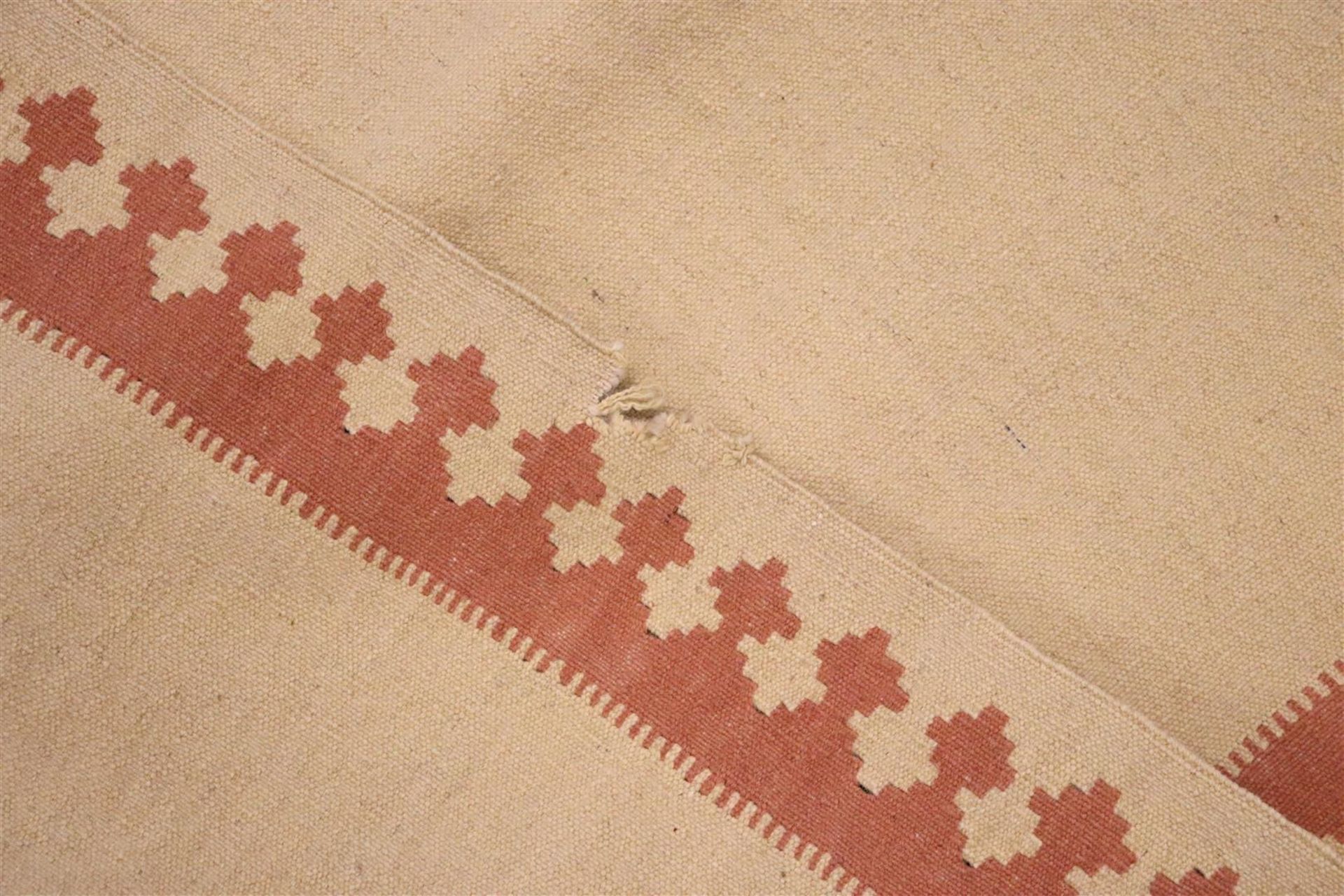 Hand-knotted carpet  - Bild 5 aus 5