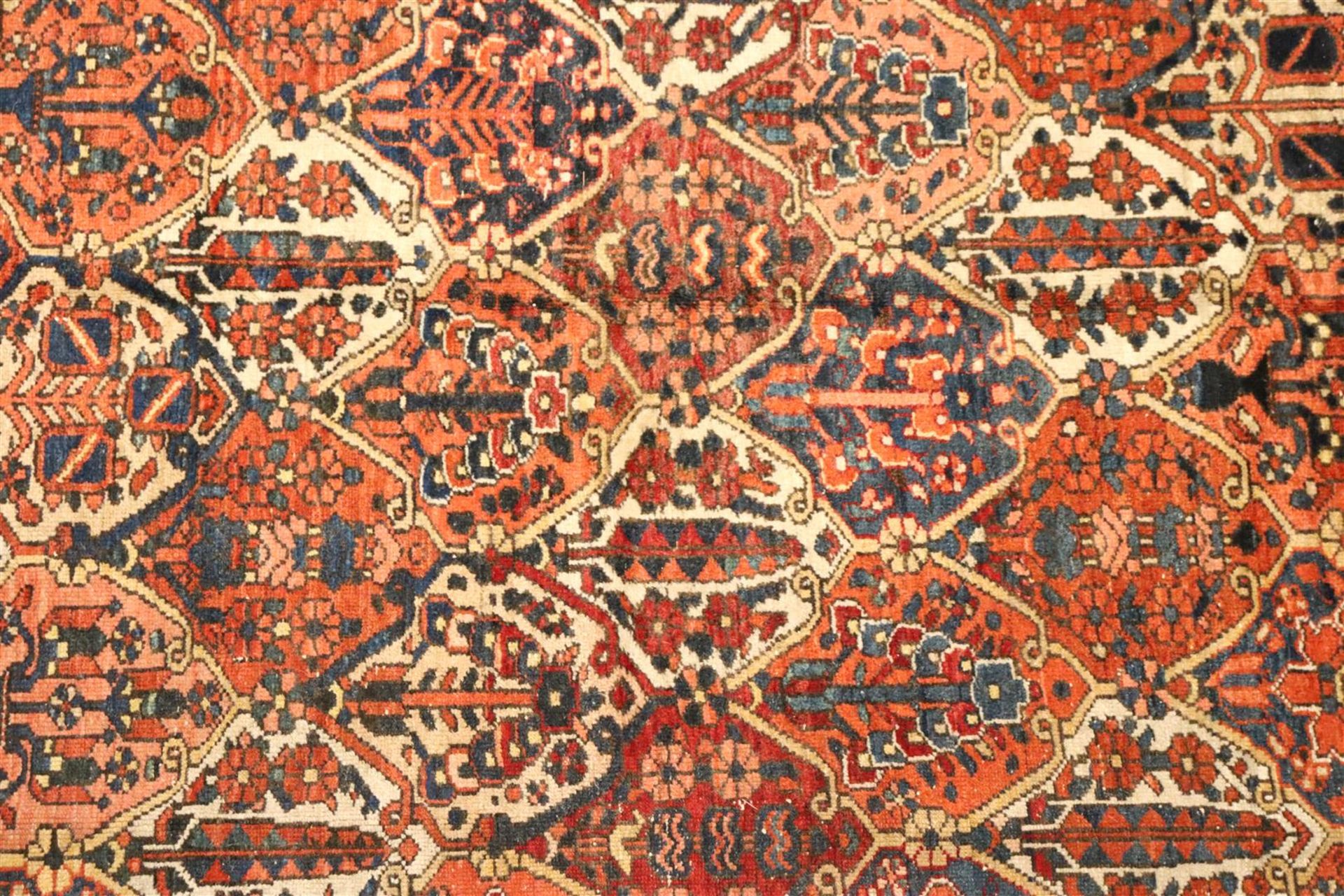 Hand-knotted carpet  - Bild 2 aus 4