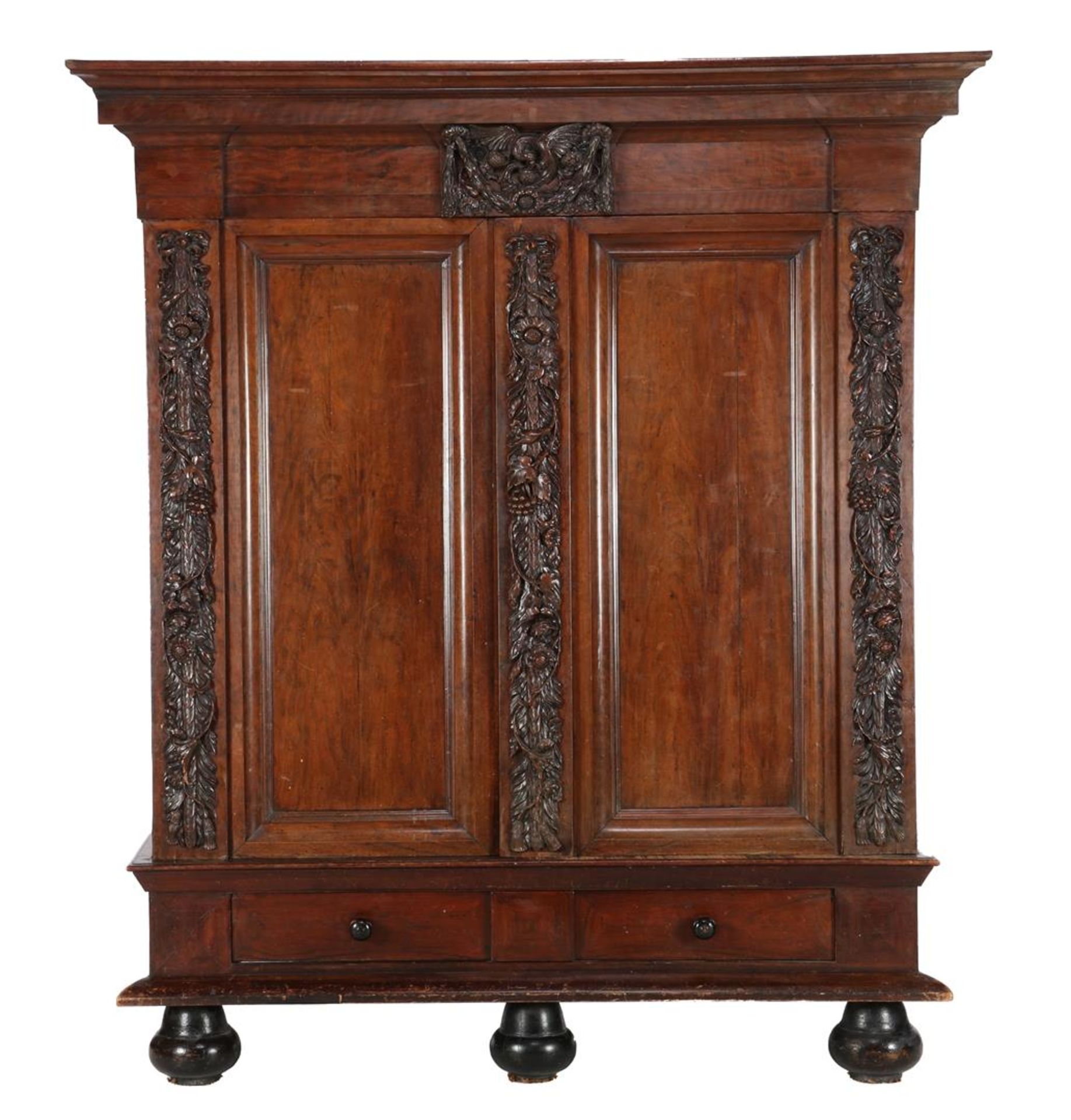 2-door cabinet