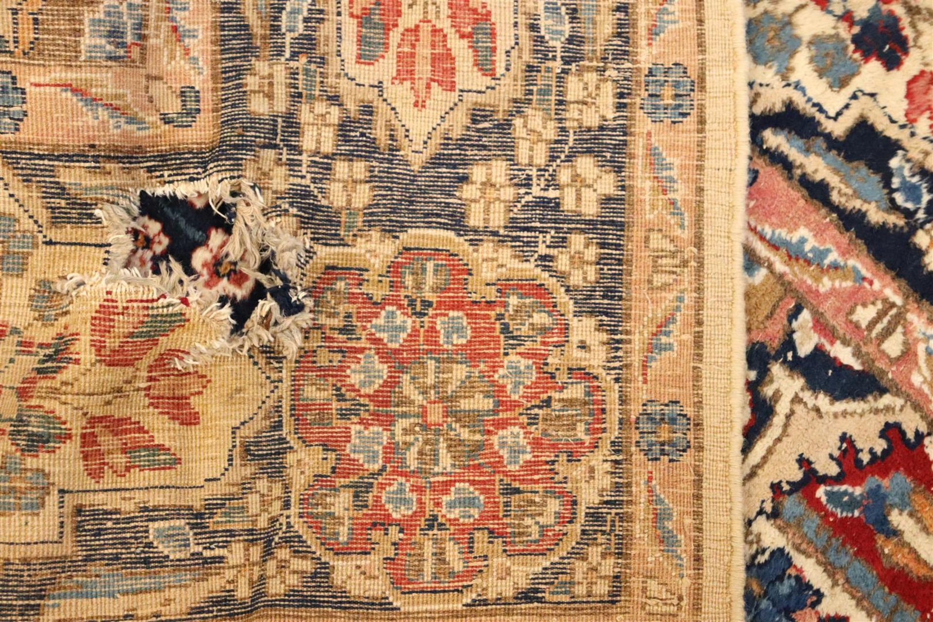 Hand-knotted carpet  - Bild 5 aus 5