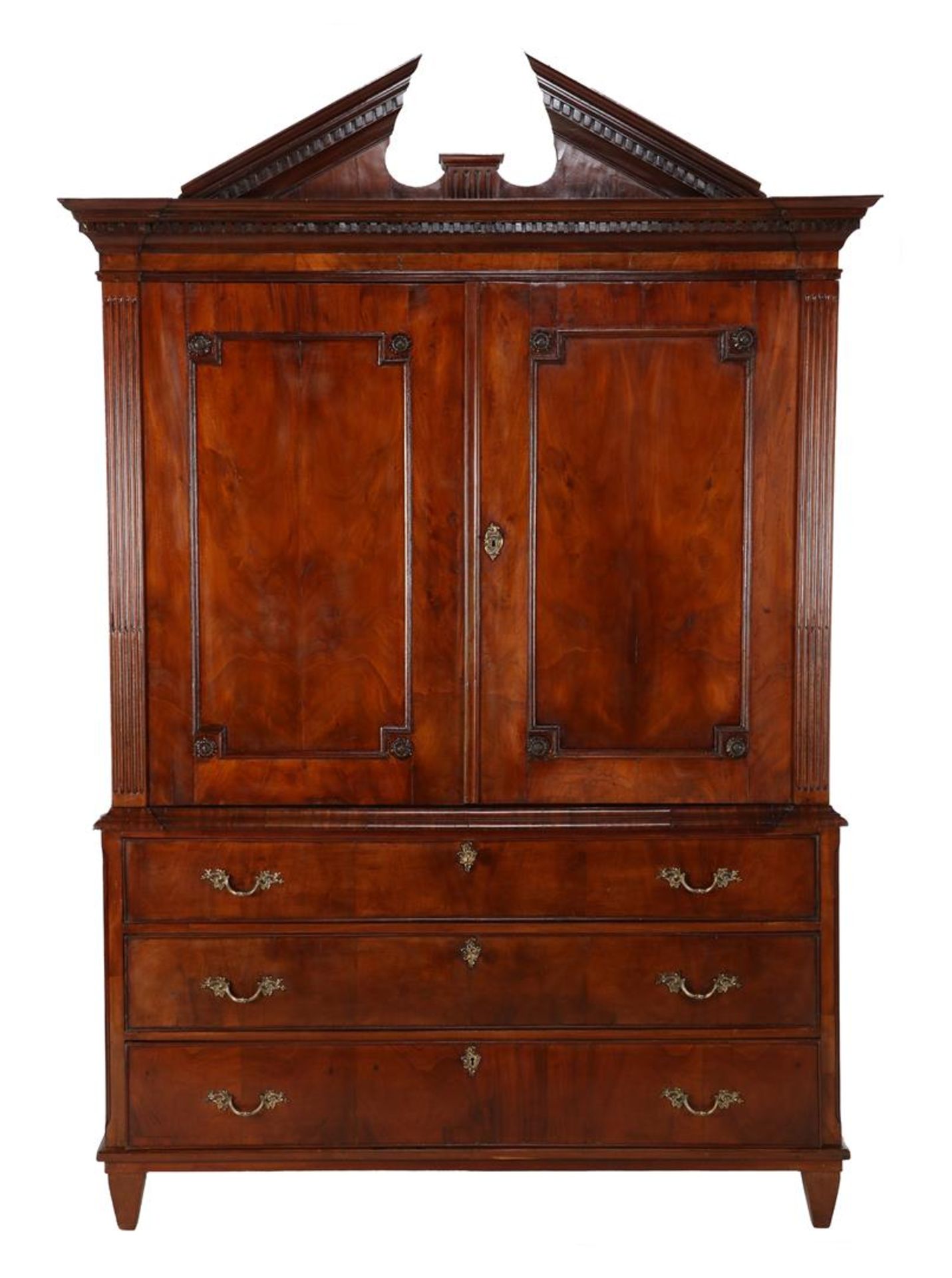 Mahogany veneer cabinet