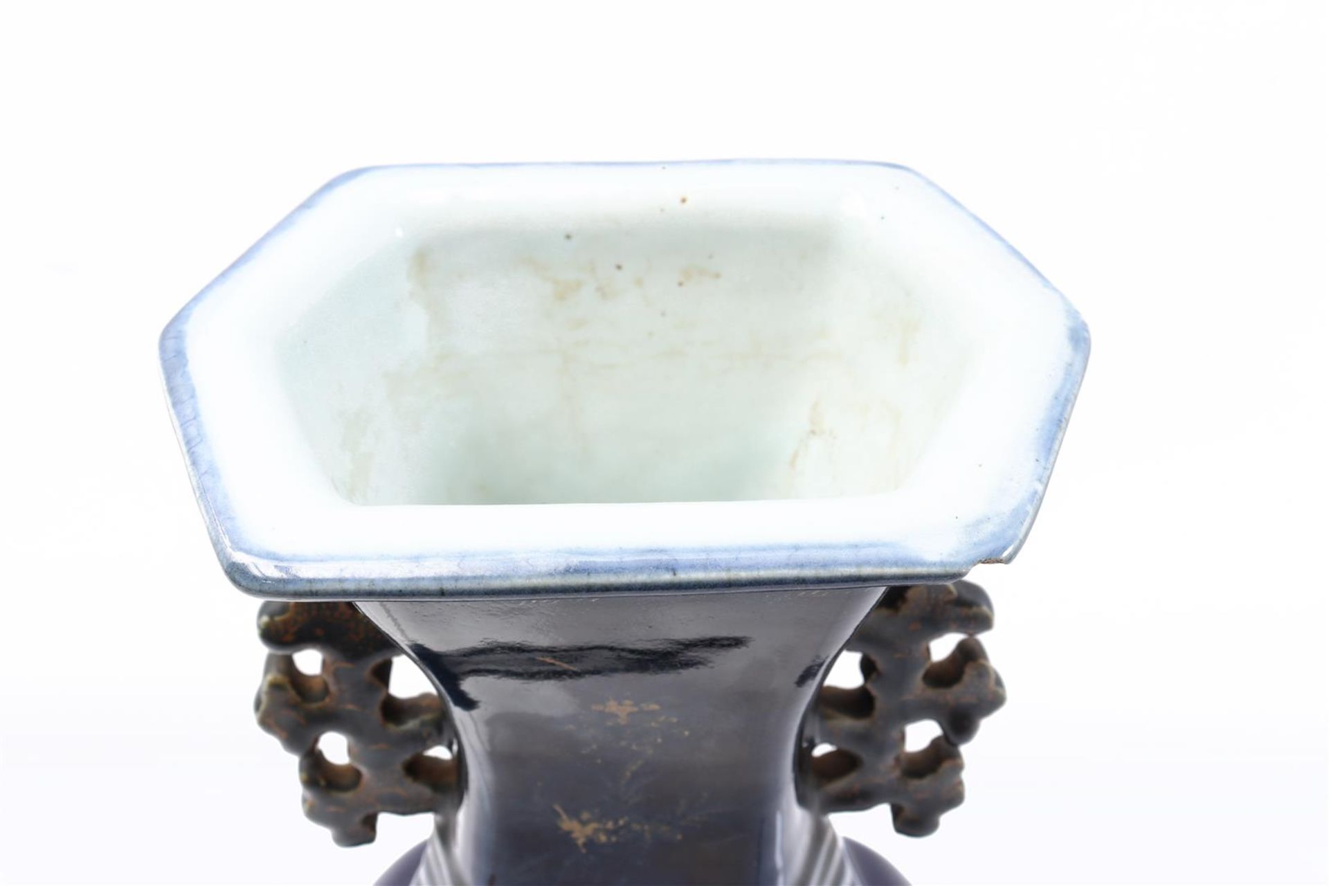 Porcelain 'powder blue' vase Kangxi - Image 5 of 8