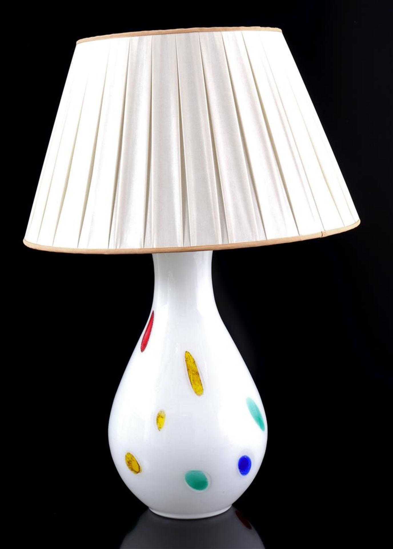 Opaline lamp