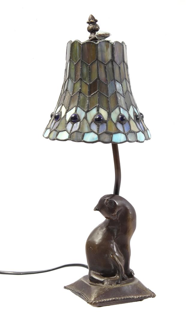 Tiffany style lamp - Image 2 of 4