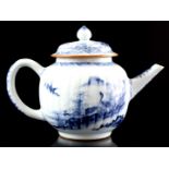 Porcelain teapot, Qianlong