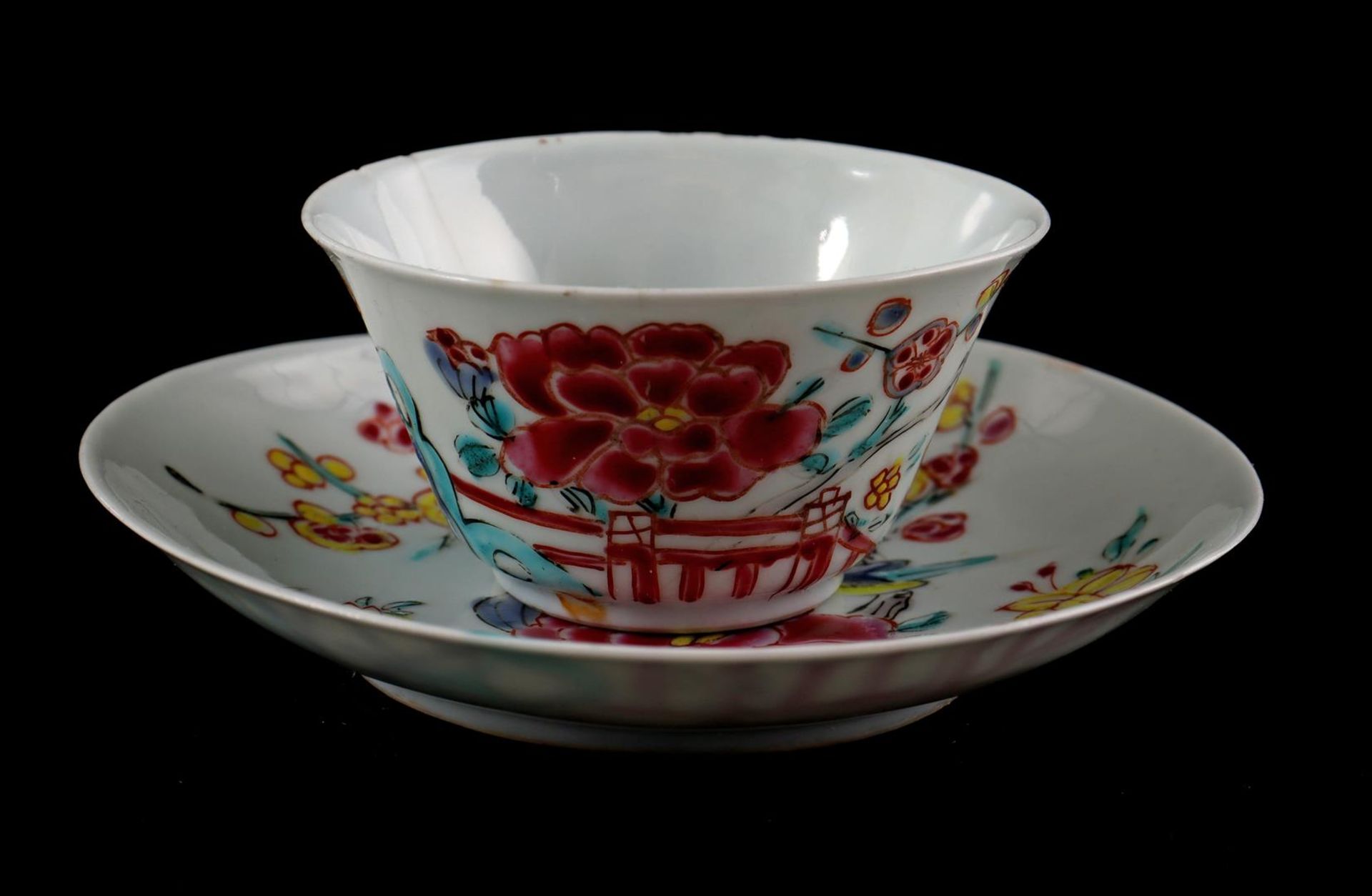 Porcelain cup and saucer, Yongzheng